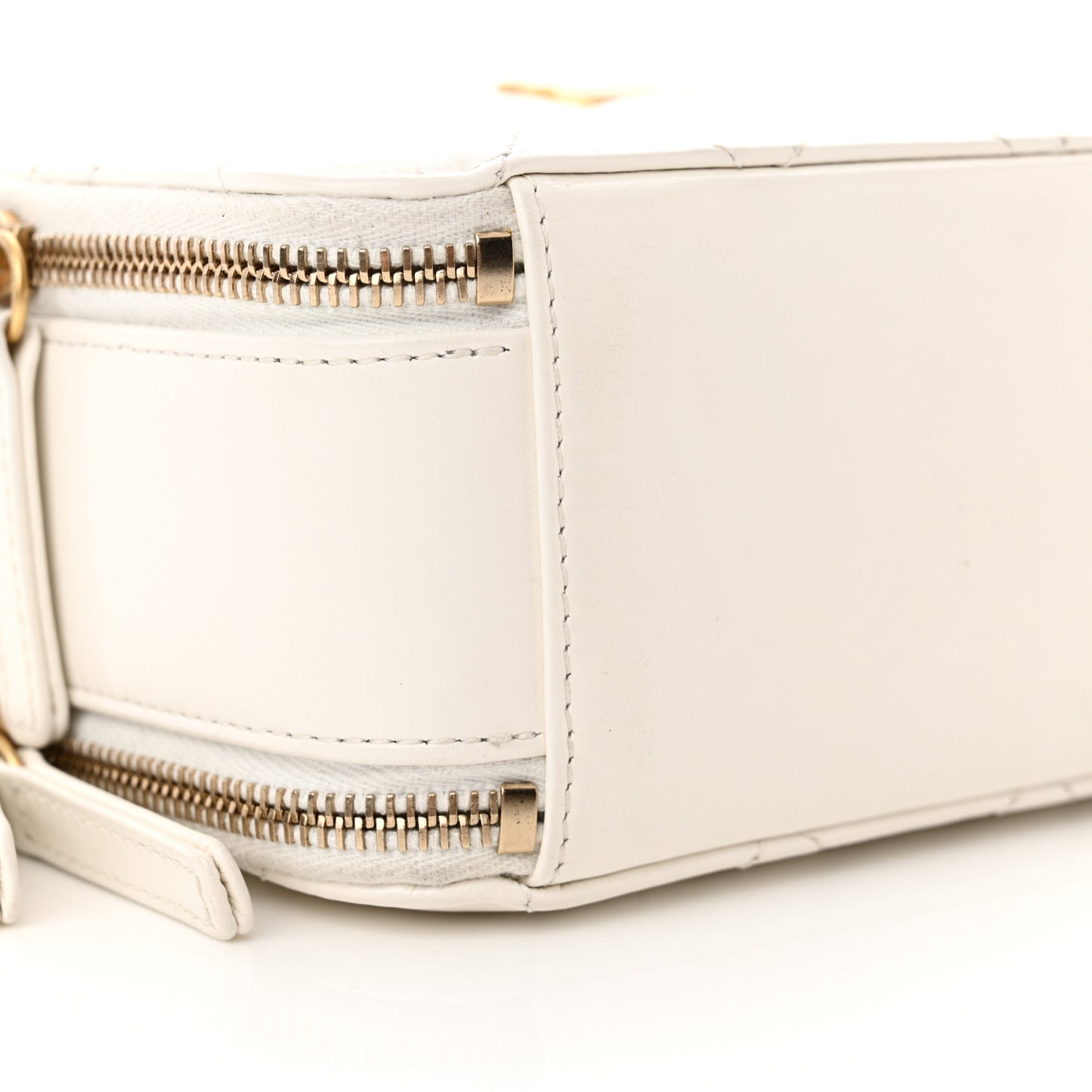 Shiny Calfskin Quilted Top Handle Vanity Case White