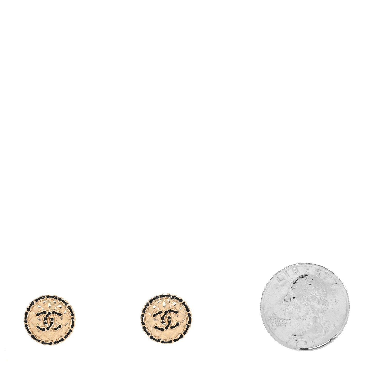 Metal Quilted CC Round Earrings Gold Black