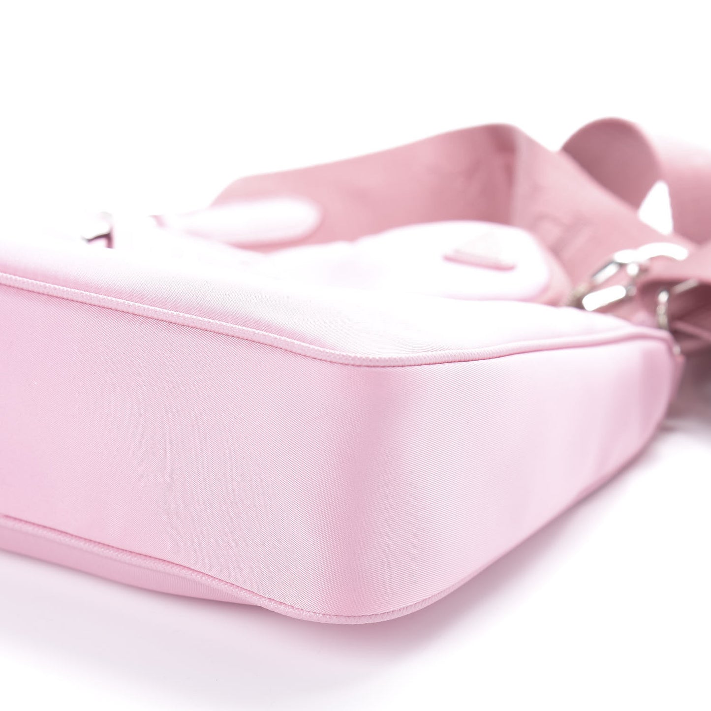 Nylon Re-Edition 2005 Shoulder Bag Rosa