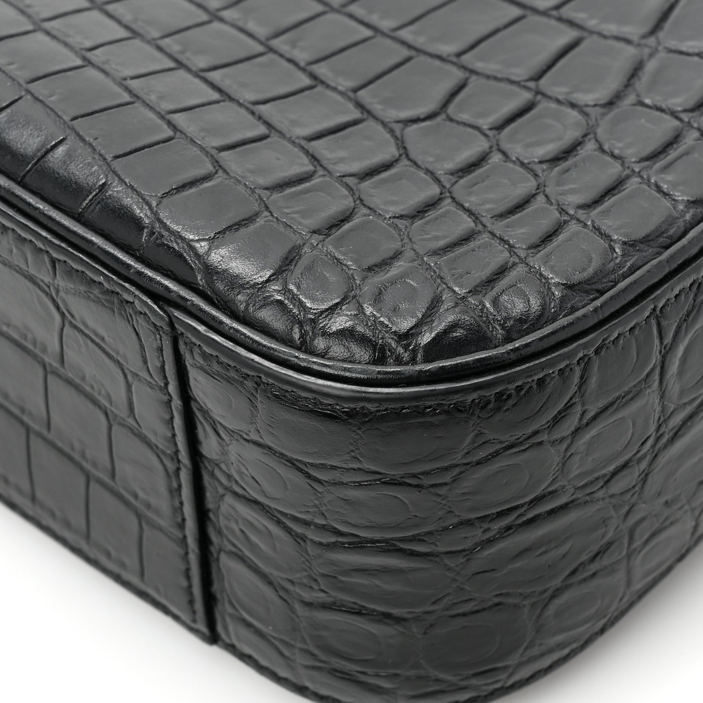Calfskin Crocodile Embossed LE 5 A 7 Hobo Black