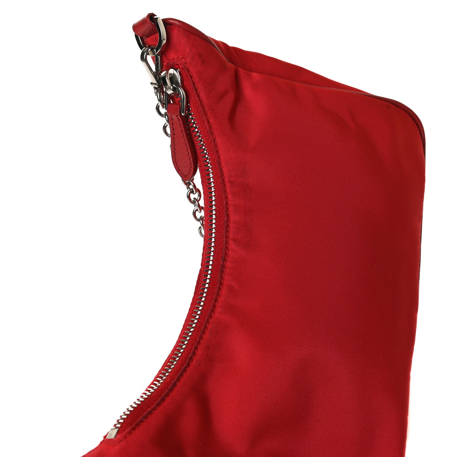 Prada Nylon Re-Edition 2005 Shoulder Bag Rosso 20 of 22
