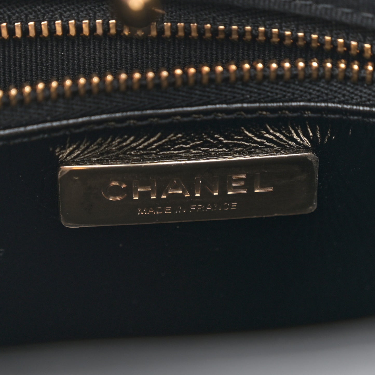 Shiny Crumpled Calfskin Quilted Mini 31 Shopping Bag Black