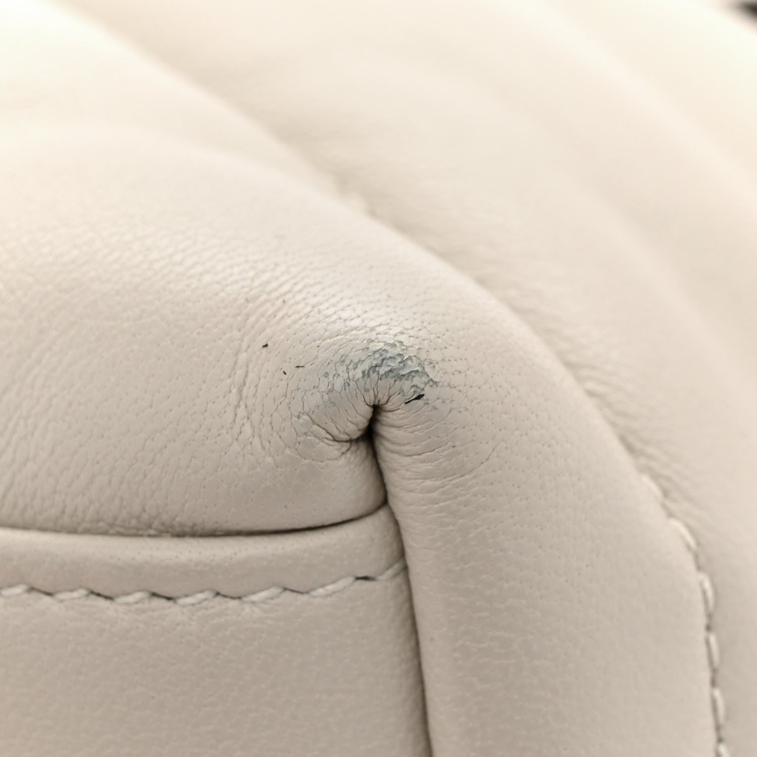 Saint Laurent Lambskin Quilted Small Loulou Puffer Monogram Chain Satchel Blanc Vintage 12 of 12