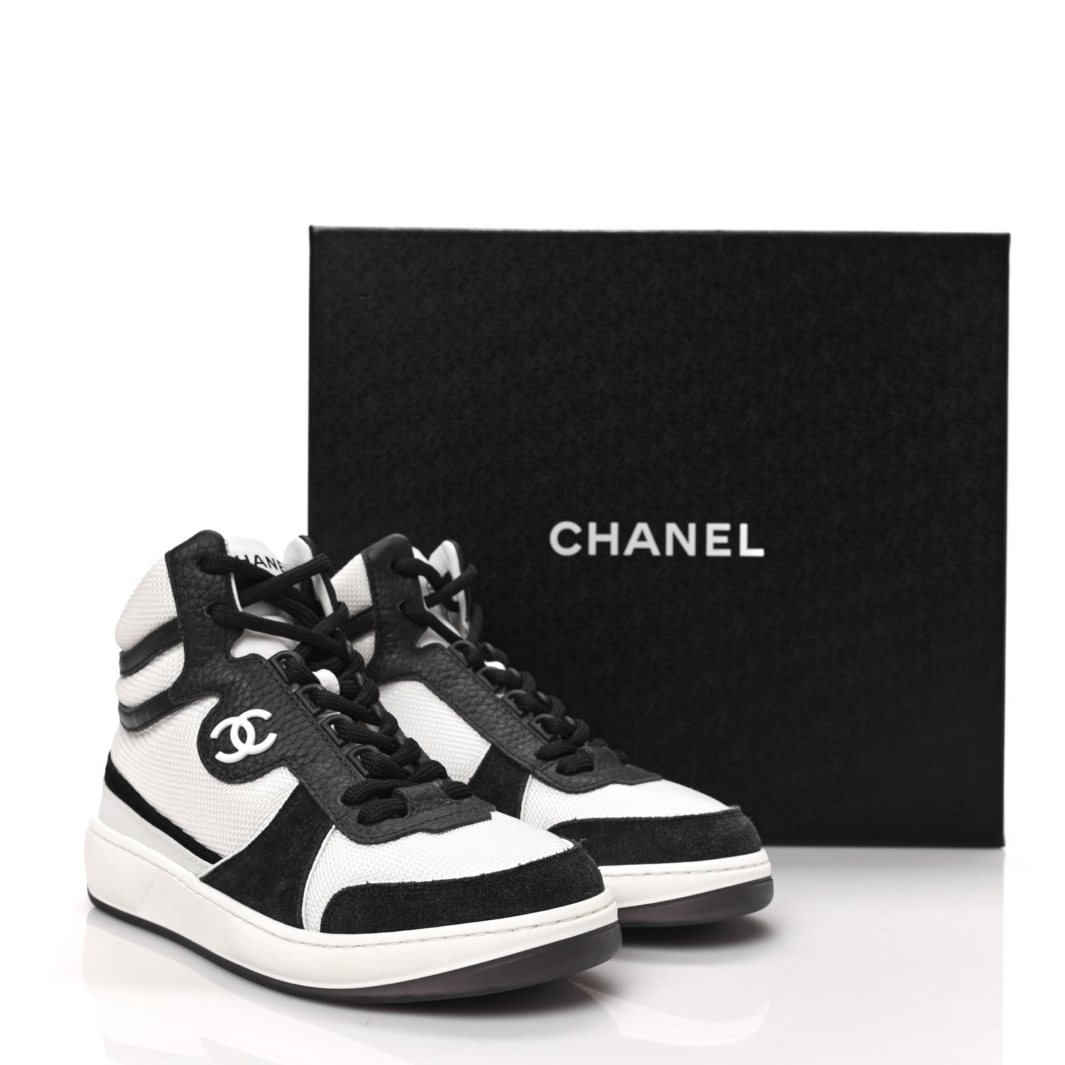 Chanel Suede Fabric Grained Calfskin Womens CC High Top Sneakers 35 White Navy 8 of 8