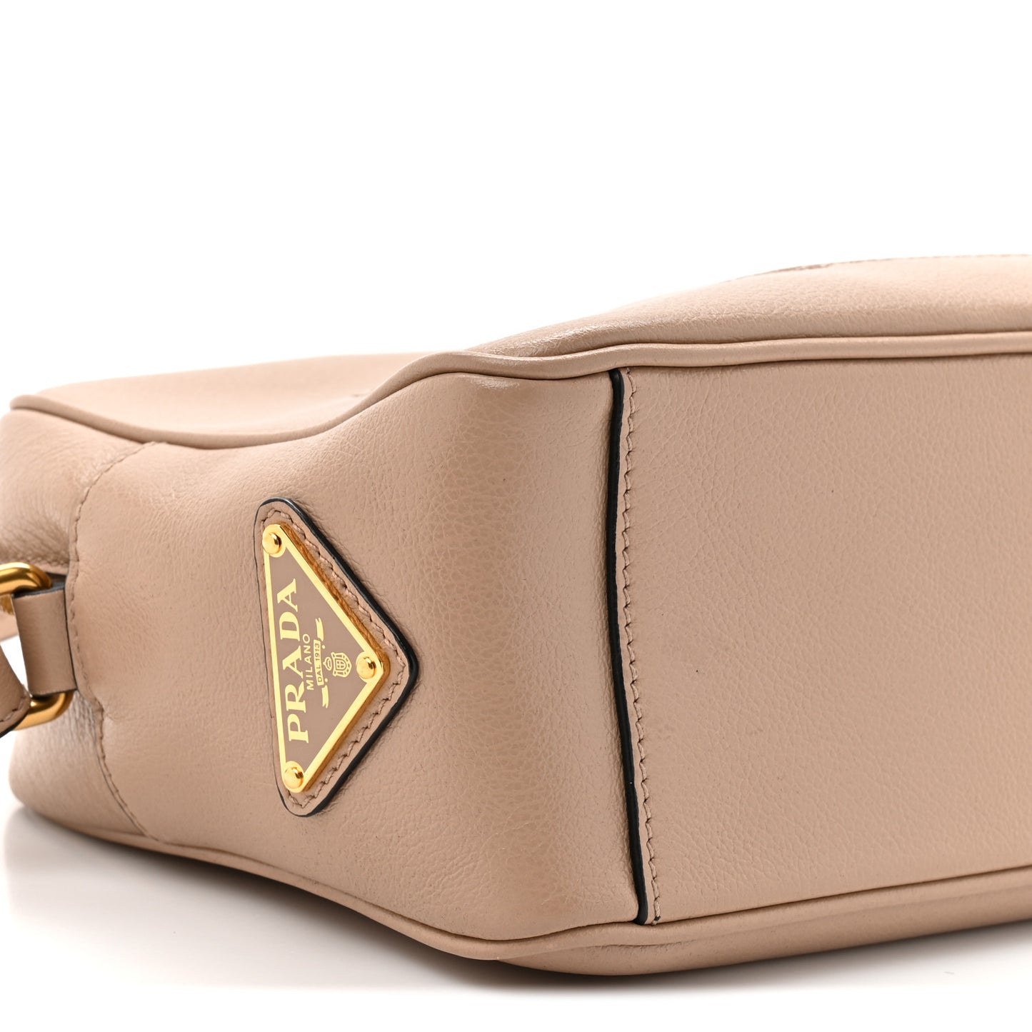 Glace Calfskin Embossed Logo Crossbody Cammeo
