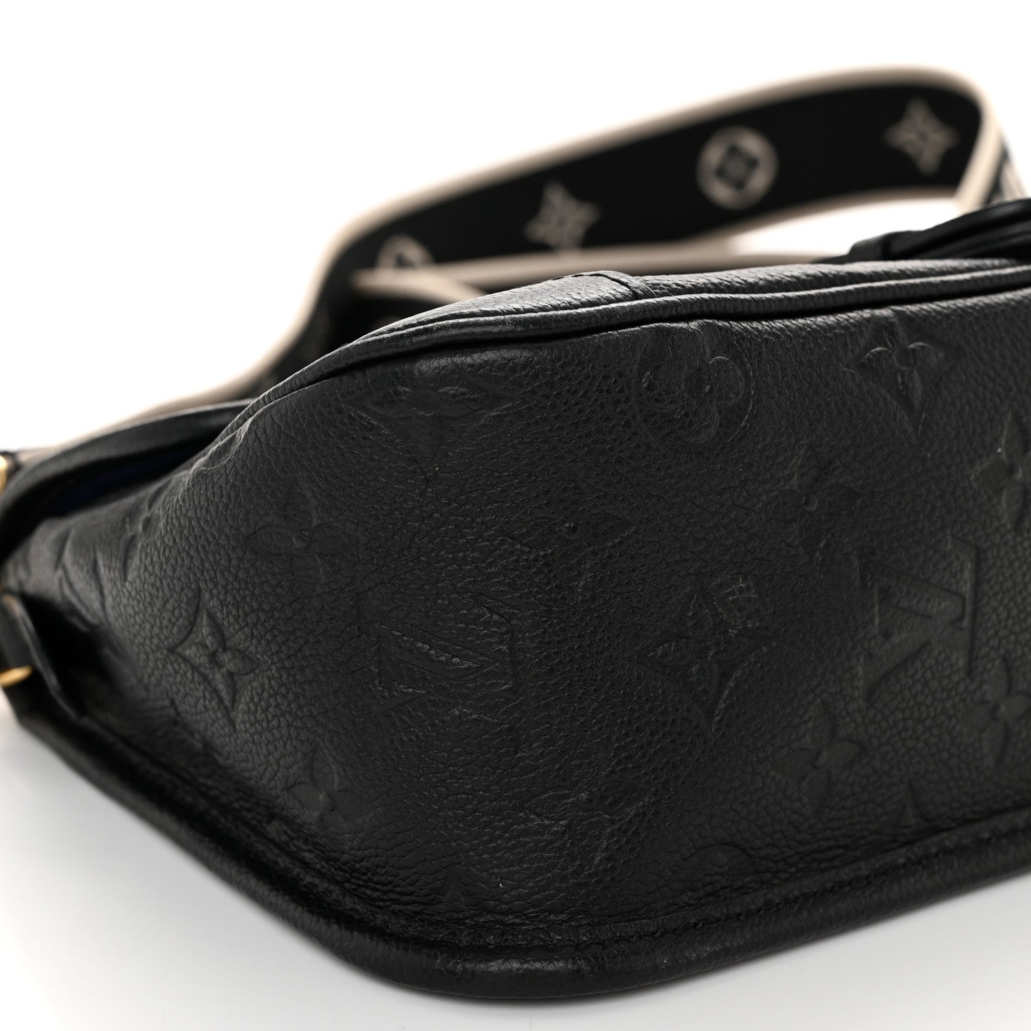 Louis Vuitton Empreinte Monogram Giant Diane Black 8 of 13