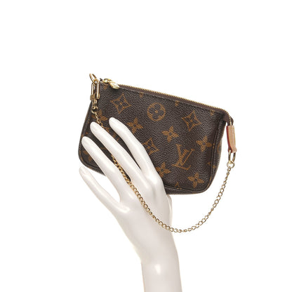 Louis Vuitton Monogram Mini Pochette Accessories 2 of 8