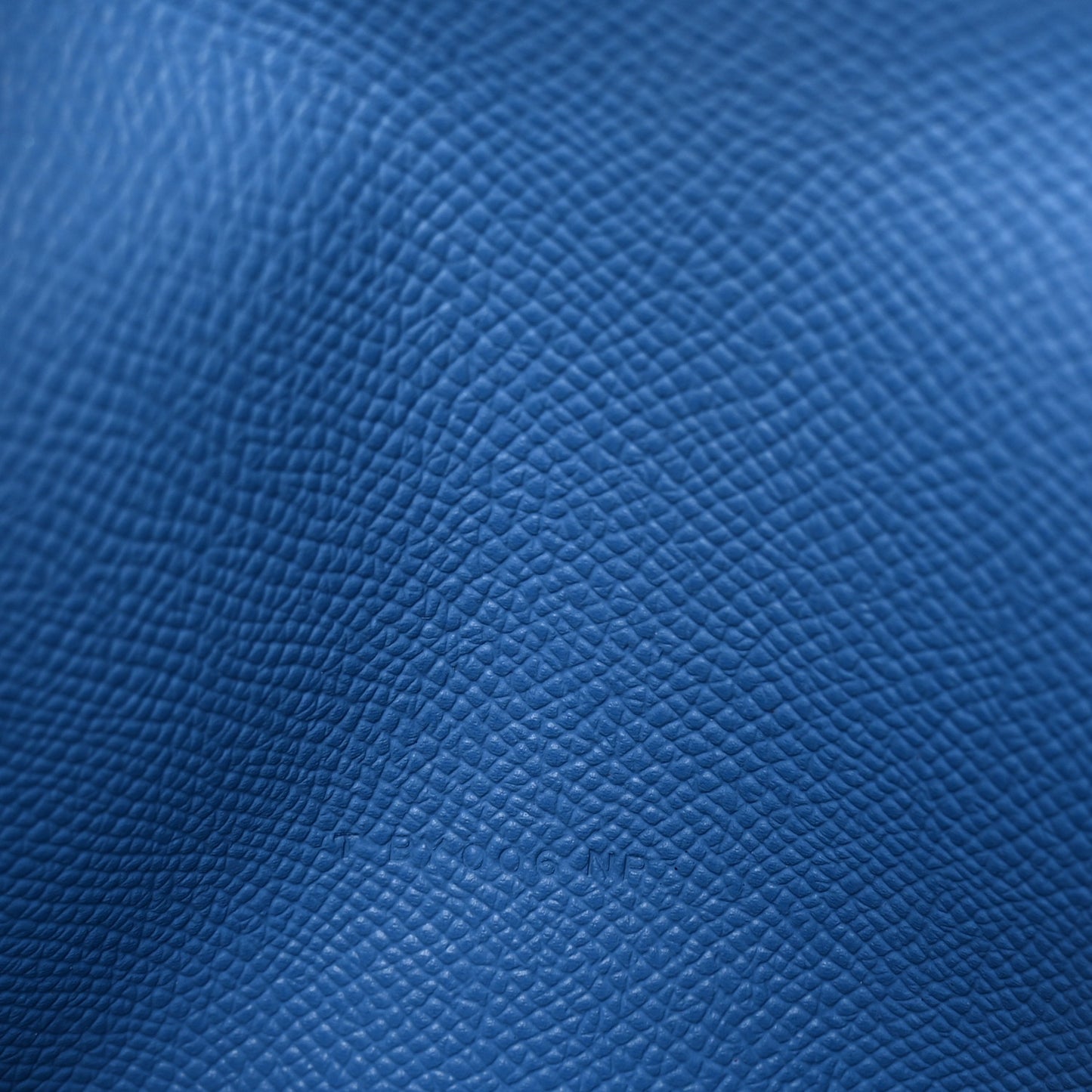 Epsom Bicolor Bearn Gusset Wallet Bleu Saphir Bleu Paradis