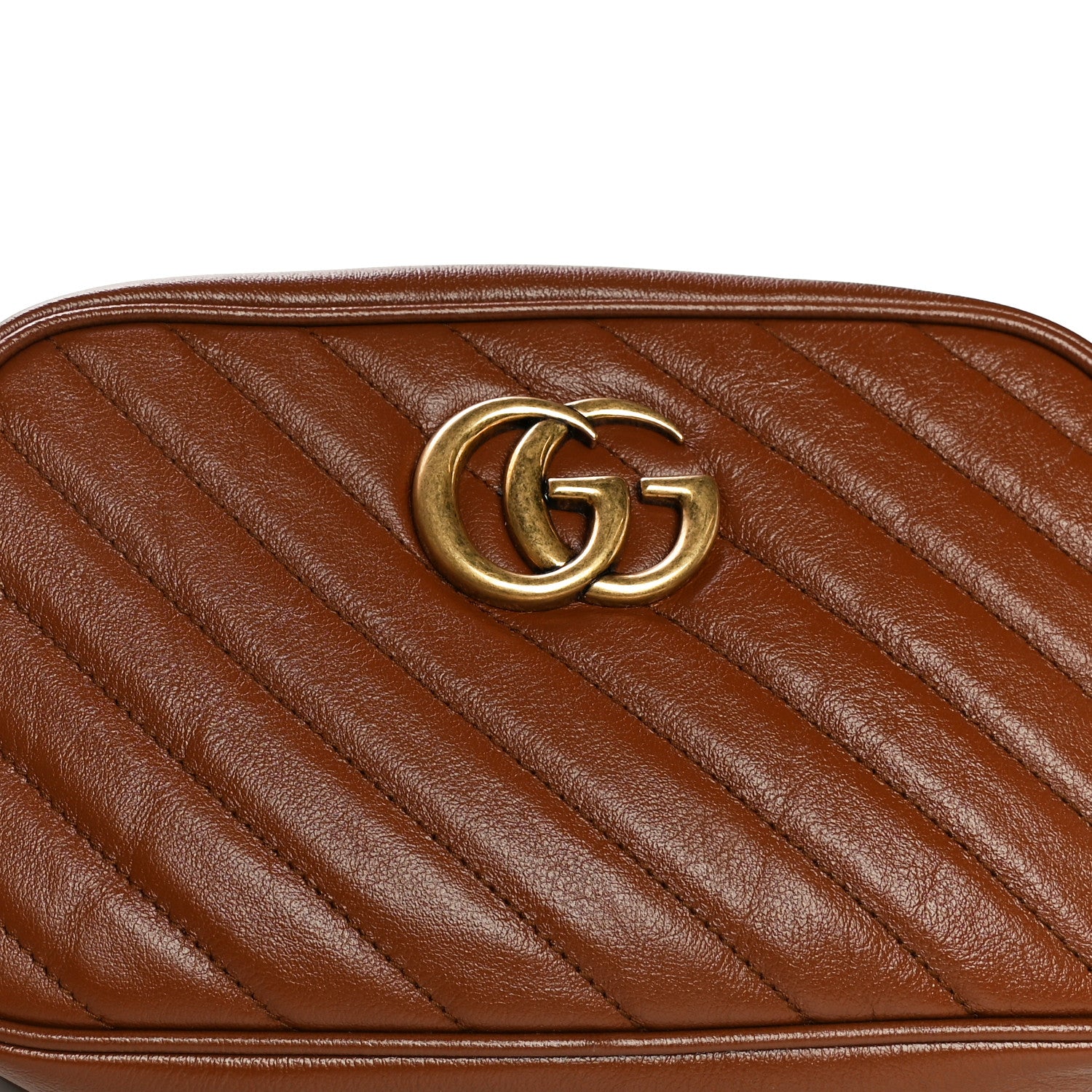 Gucci Glazed Calfskin Matelasse Diagonal Small GG Marmont Chain Shoulder Bag Cuir 16 of 17