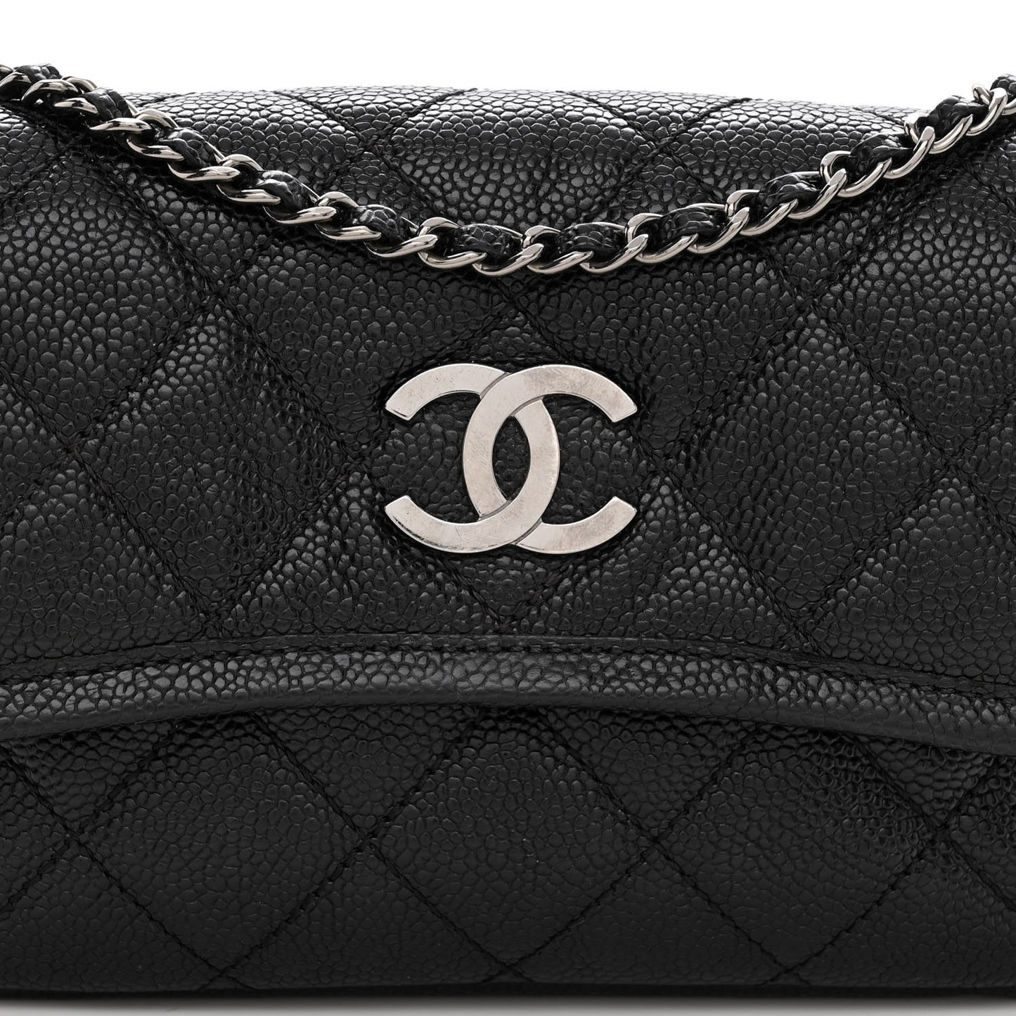 Caviar Small Natural Beauty Flap Black