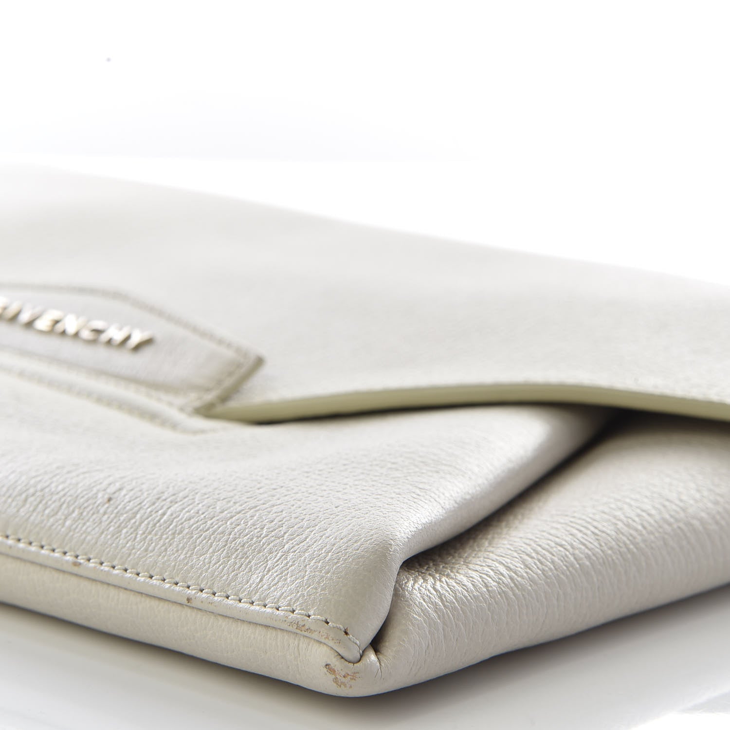 Givenchy Sugar Goatskin Medium Antigona Envelope Clutch Ivory 6 of 8