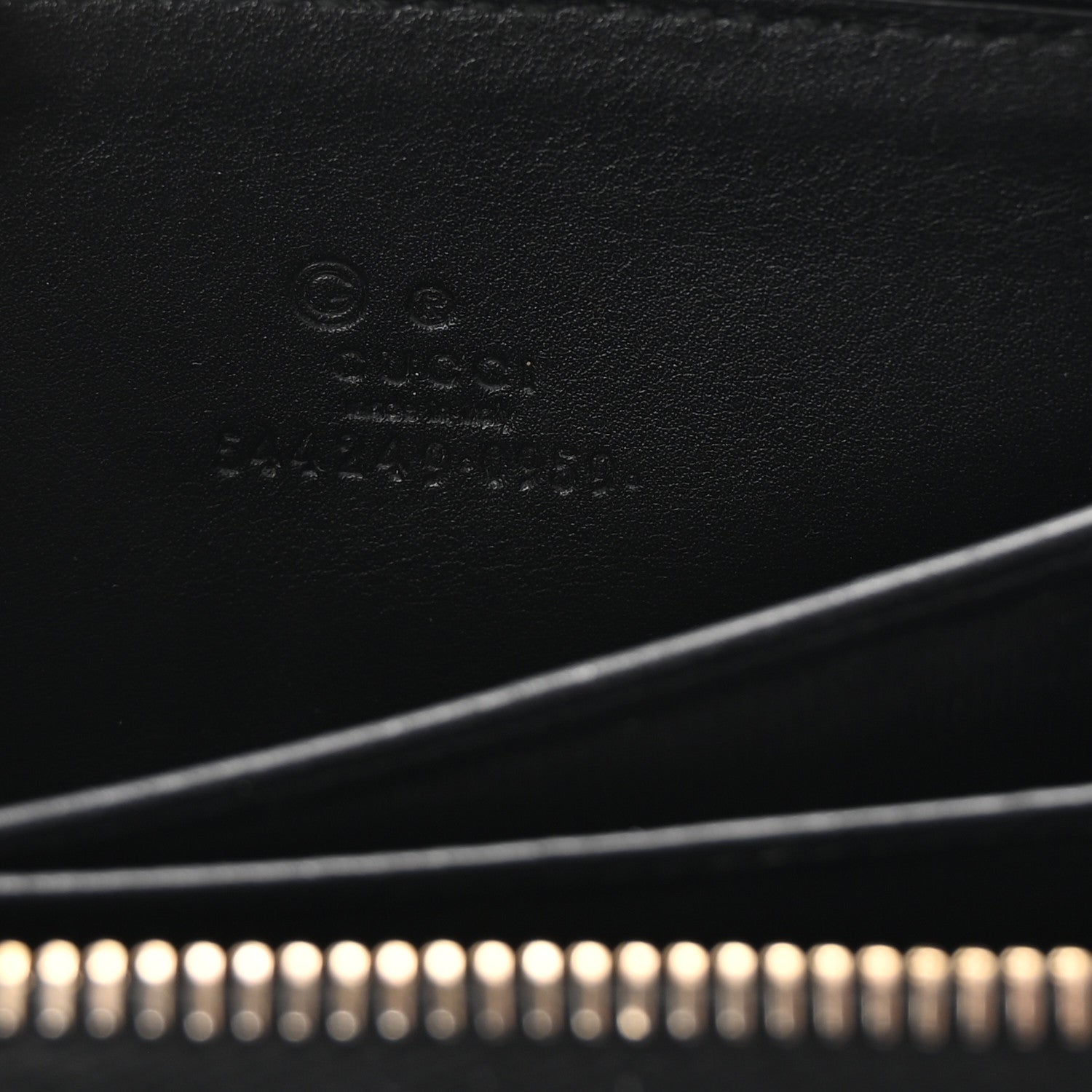 Gucci Microguccissima Zip Around Card Case Black 6 of 7