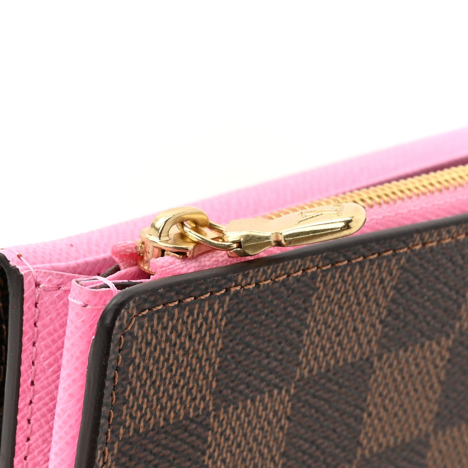 Louis Vuitton Damier Ebene 2023 Christmas Animation Ice Skating Sarah Wallet Pink 7 of 8