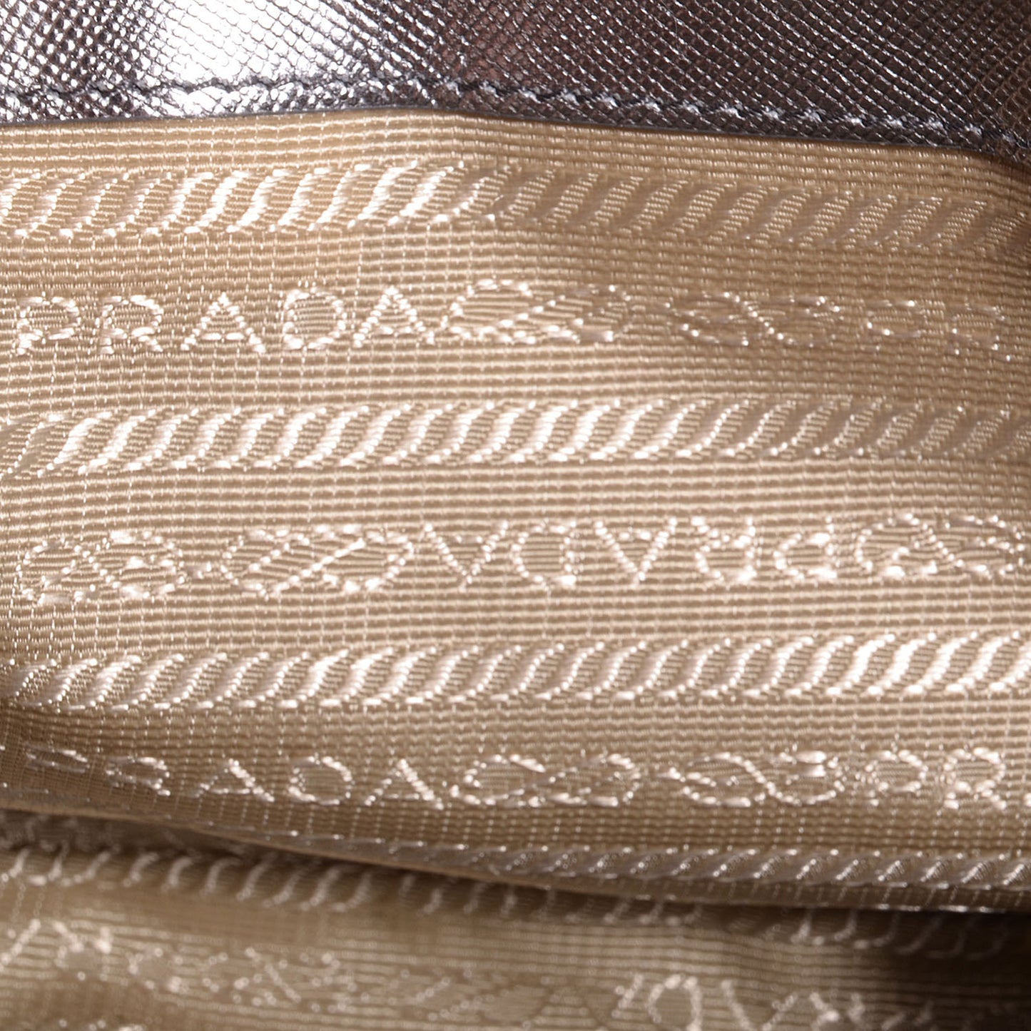 Saffiano Lux Mini Promenade Tote Cromo