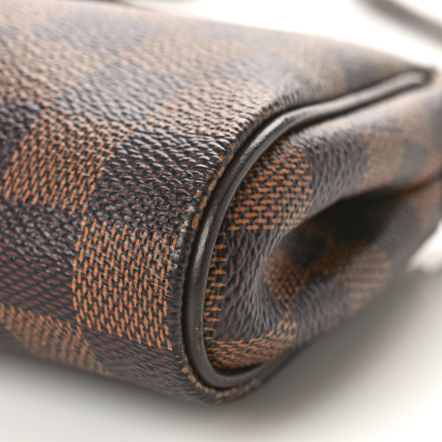 Damier Ebene Eva Clutch