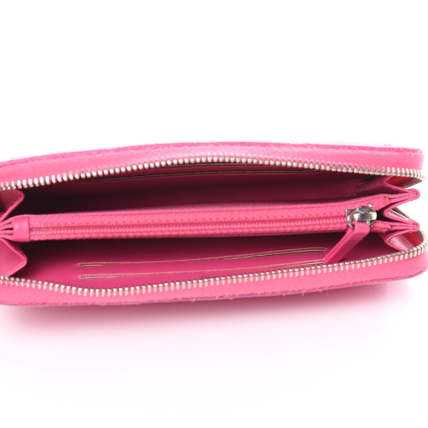 Caviar Quilted Medium Zip Around Wallet Pink