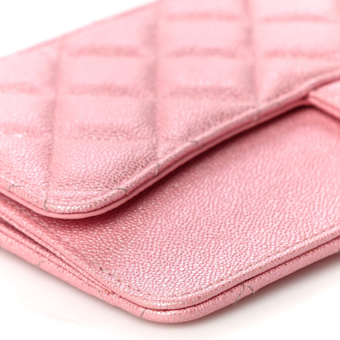Iridescent Caviar Quilted Classic Pouch With Handle Rose Pink
