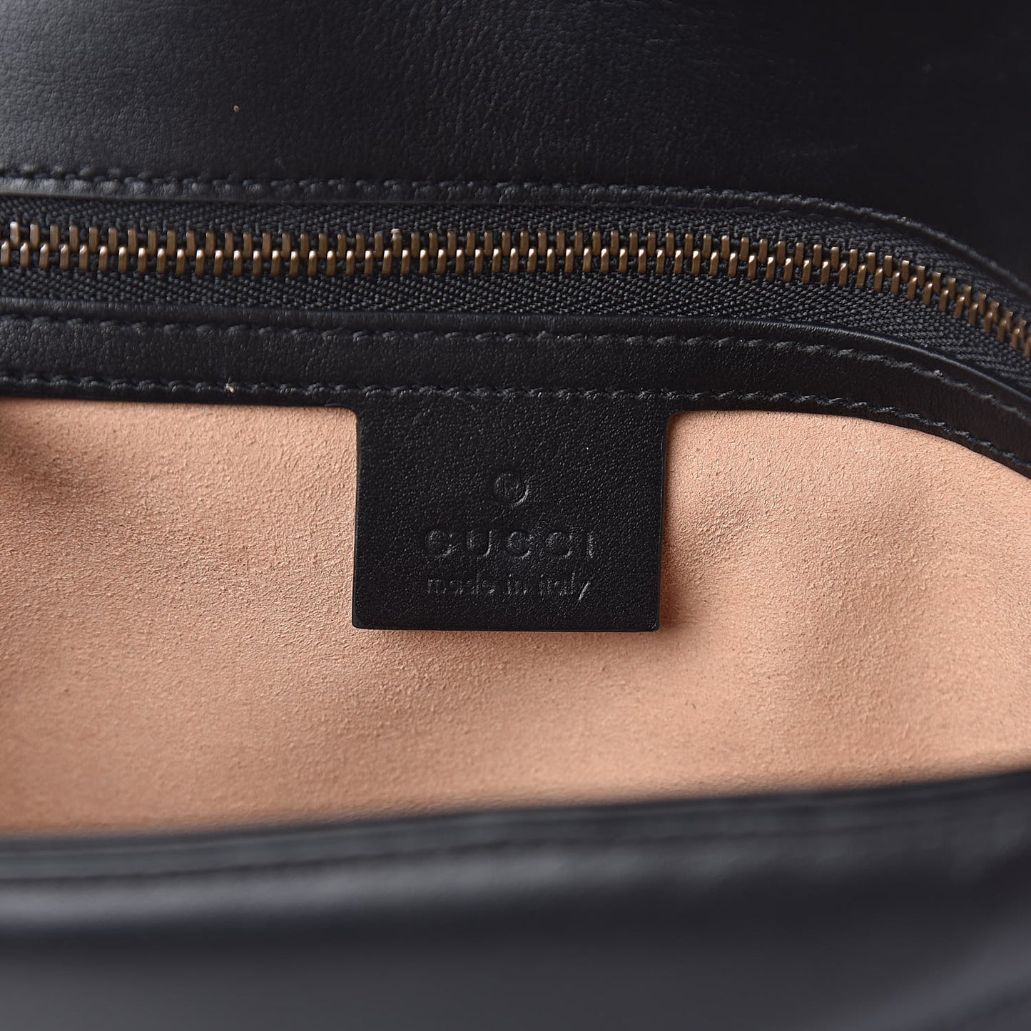 Calfskin Matelasse Small GG Marmont Shoulder Bag Black