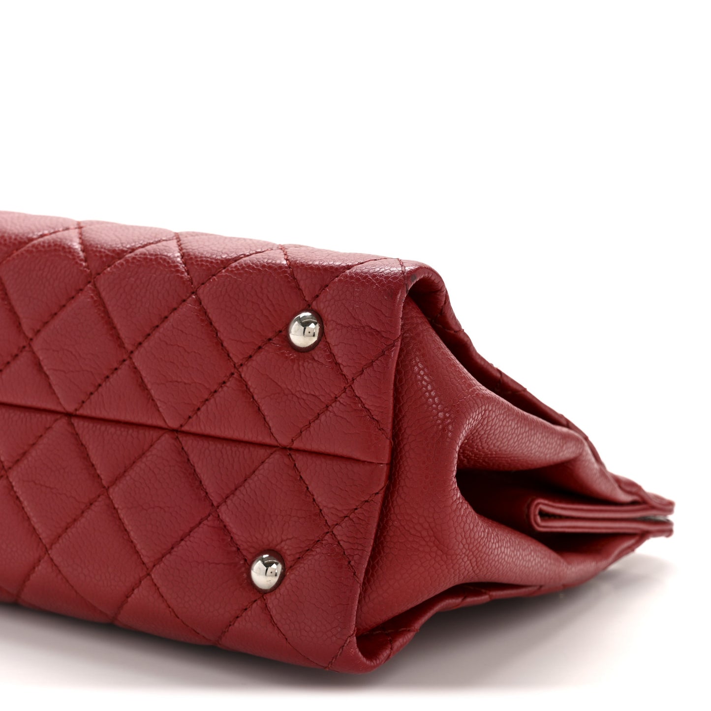 Caviar Quilted Timeless CC Shopping Tote Red