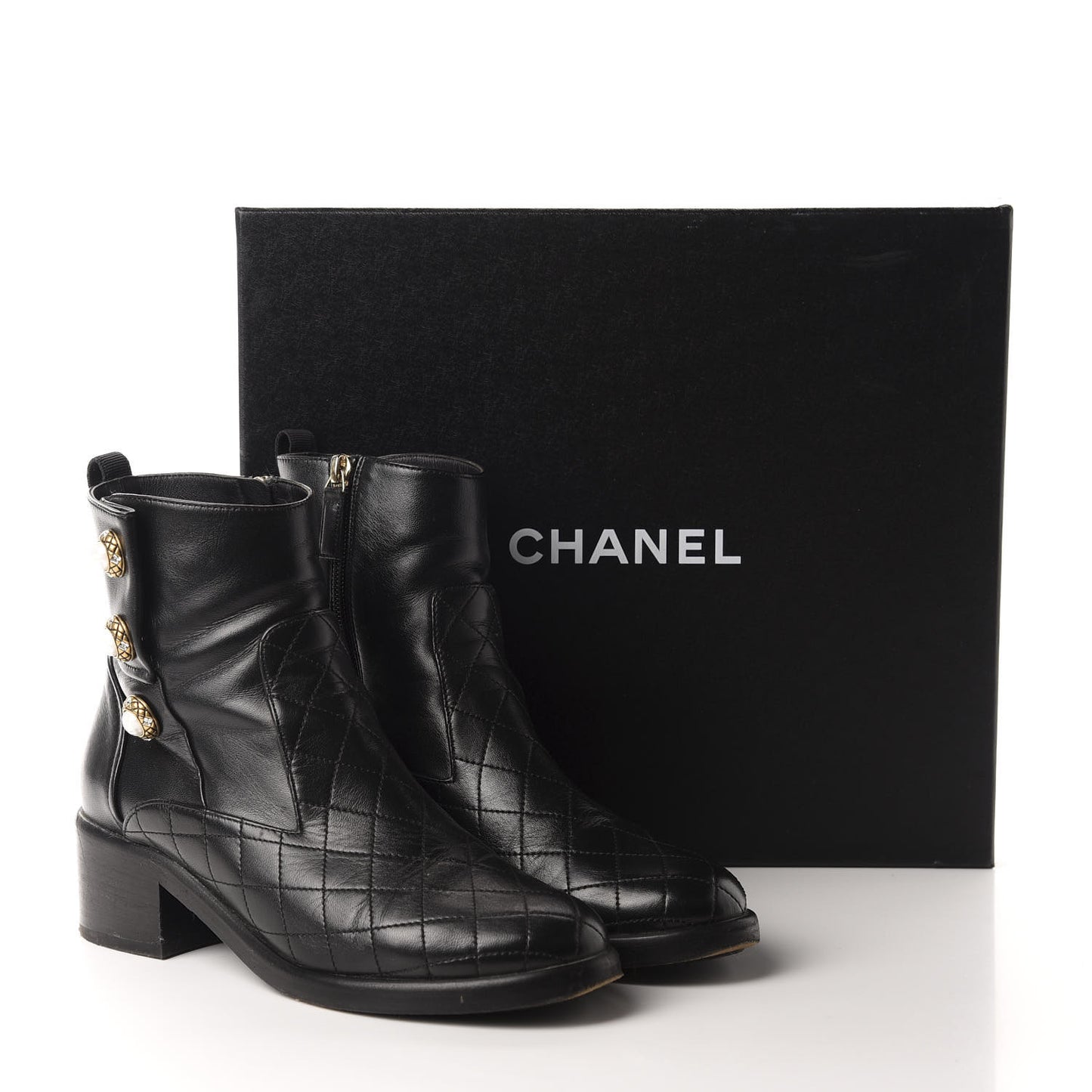 Lambskin Patent Calfskin Quilted Pearl Boots 38.5 Black