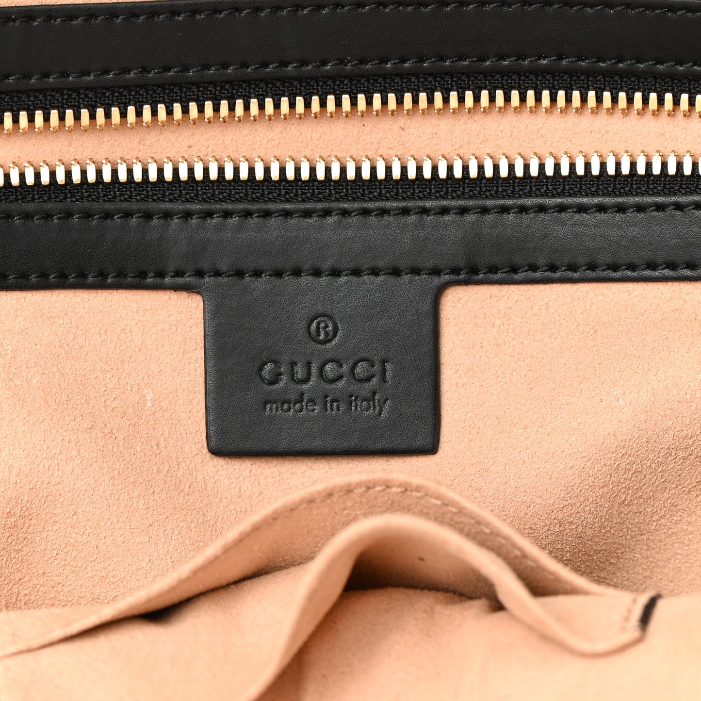 GG Supreme Monogram Bees Print Small Day Backpack Beige Oro Black