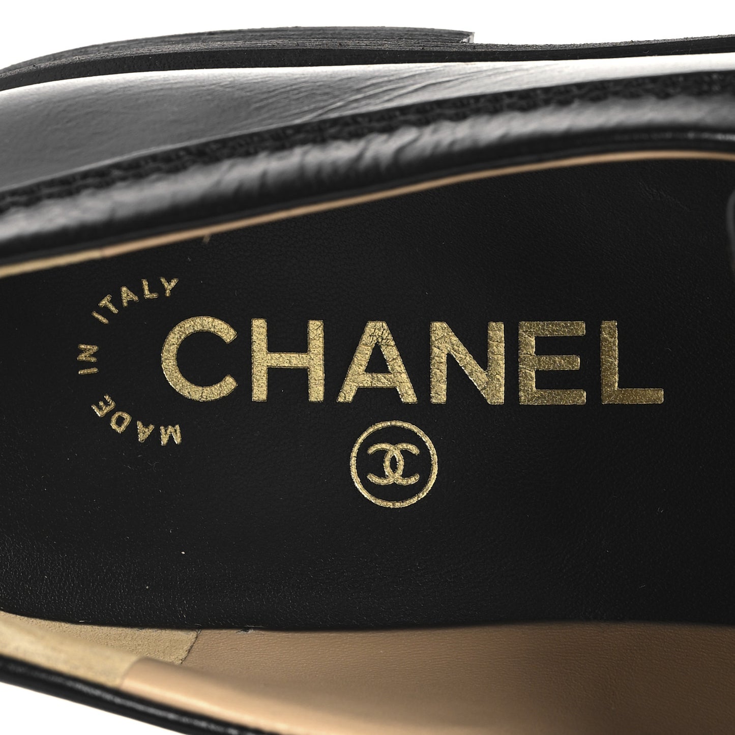 Calfskin Enamel Charms Mocassin Loafers 38 Black