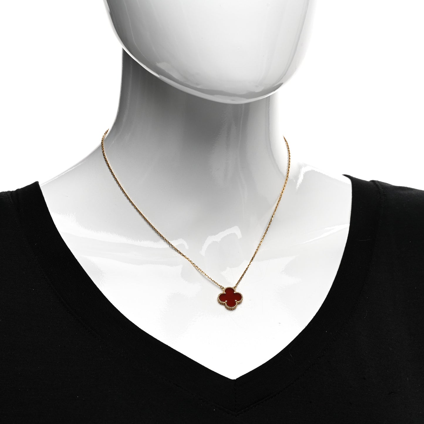 18K Yellow Gold Carnelian Vintage Alhambra Pendant Necklace