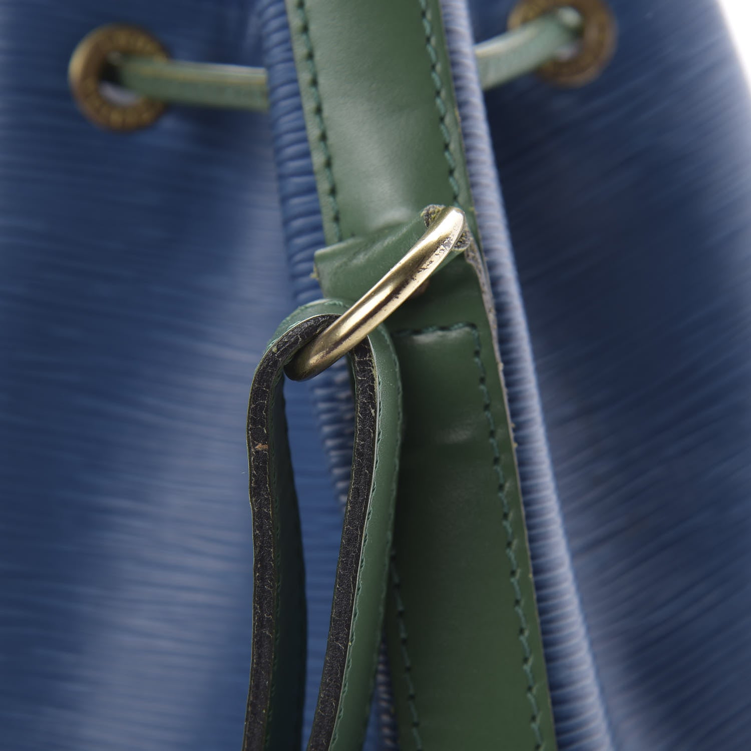 Louis Vuitton Epi Noe Borneo Toledo 13 of 16