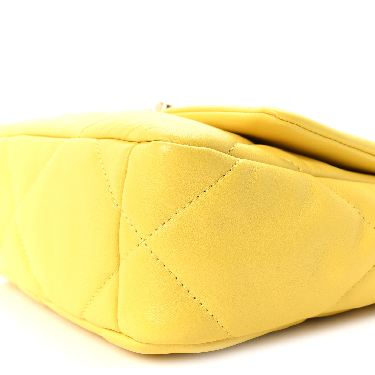 Lambskin Quilted Medium Chanel 19 Flap Yellow