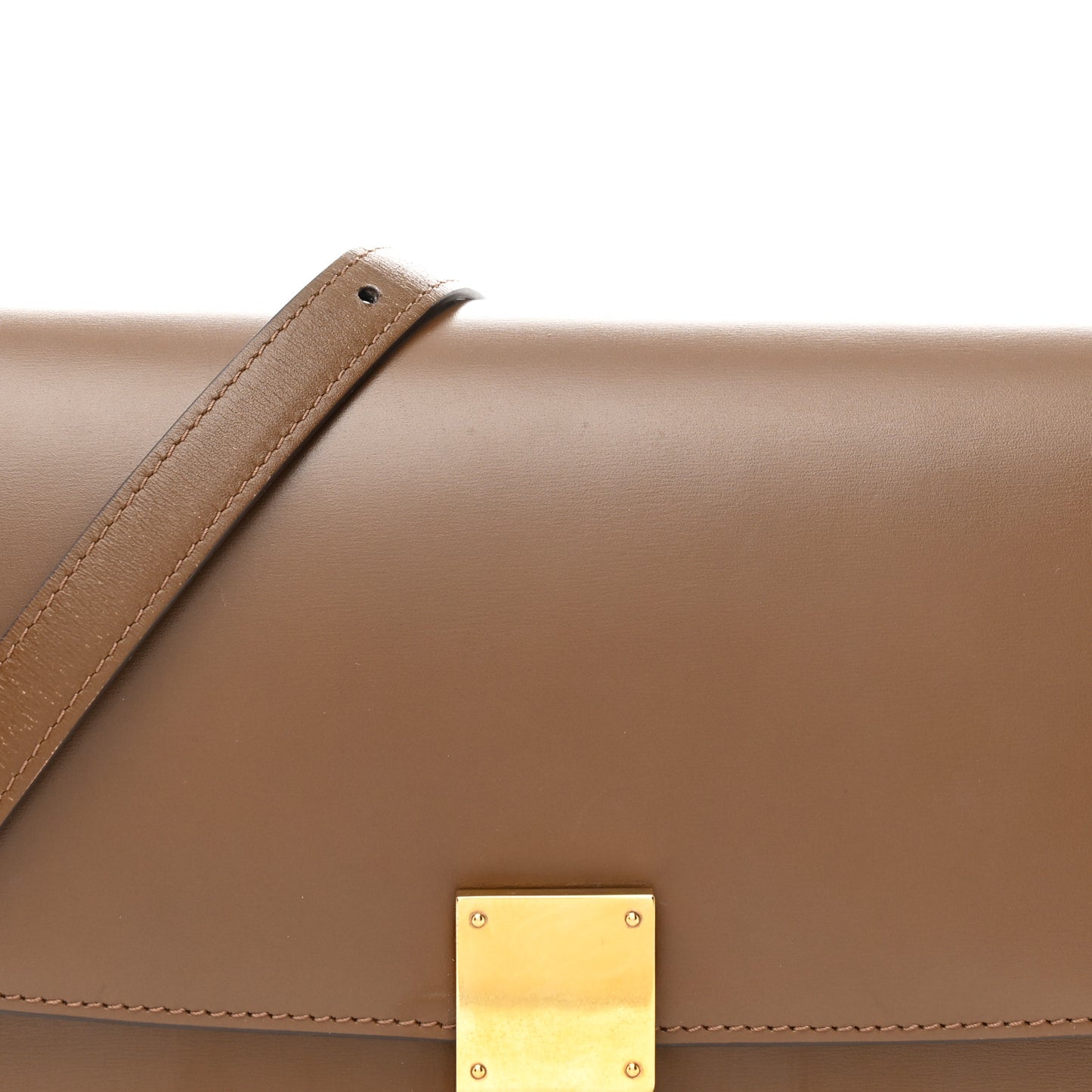Box Calfskin Medium Classic Box Flap Bag Camel