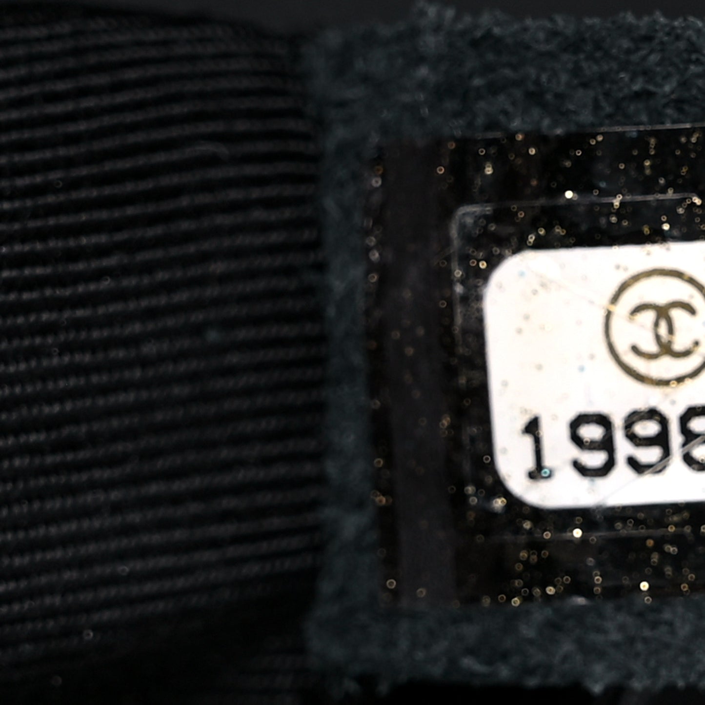 Caviar Quilted Large Boy Flap Black