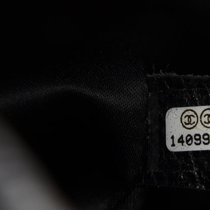 Chanel Glazed Calfskin On The Road Drawstring Tote Black 11 of 12