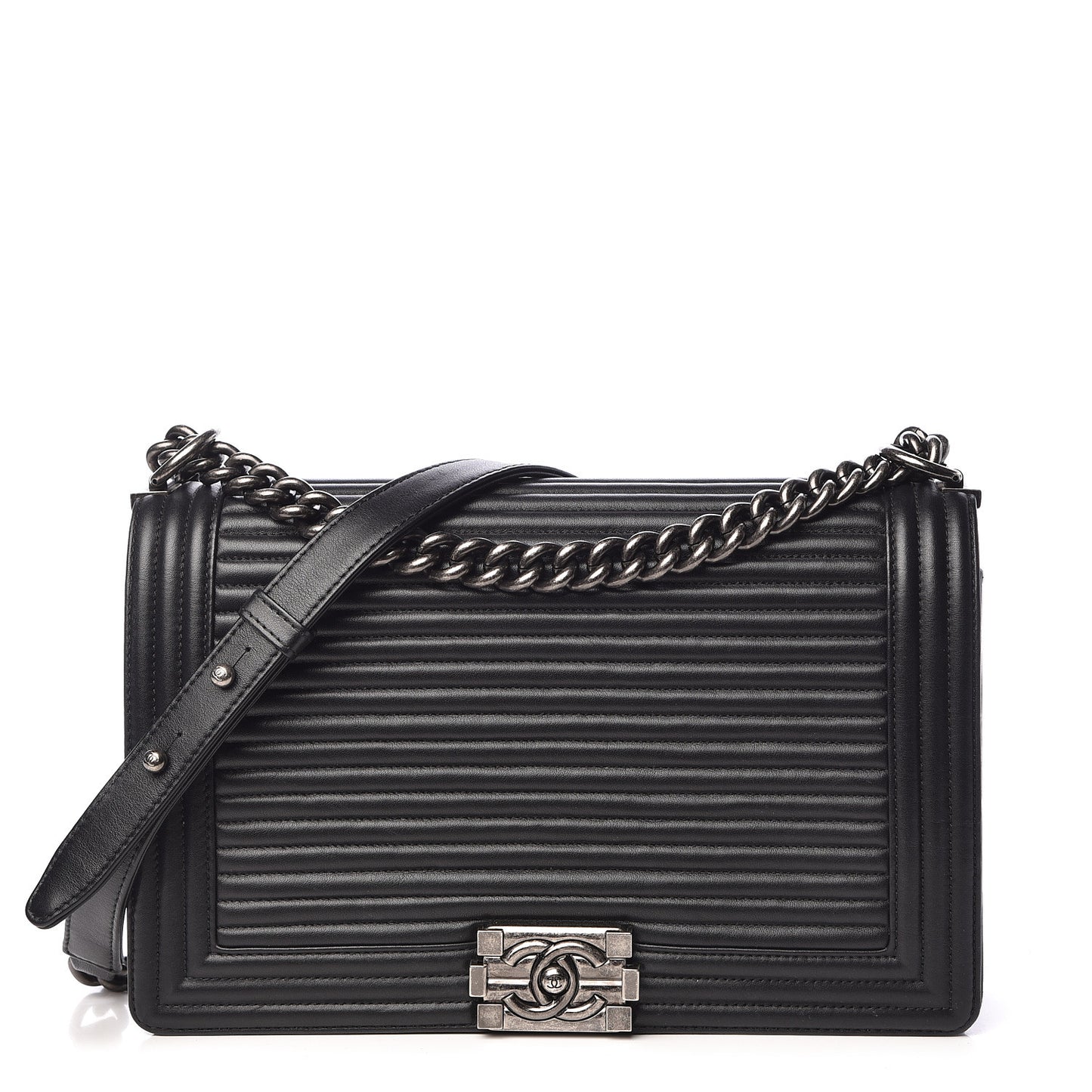 Calfskin Horizontal Quilted New Medium Boy Flap Black