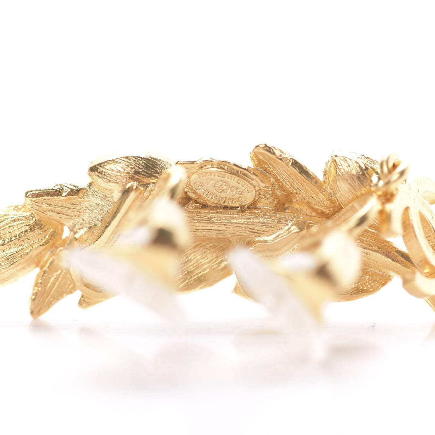 Crystal Sparkling Wheat CC Clip On Earrings Gold