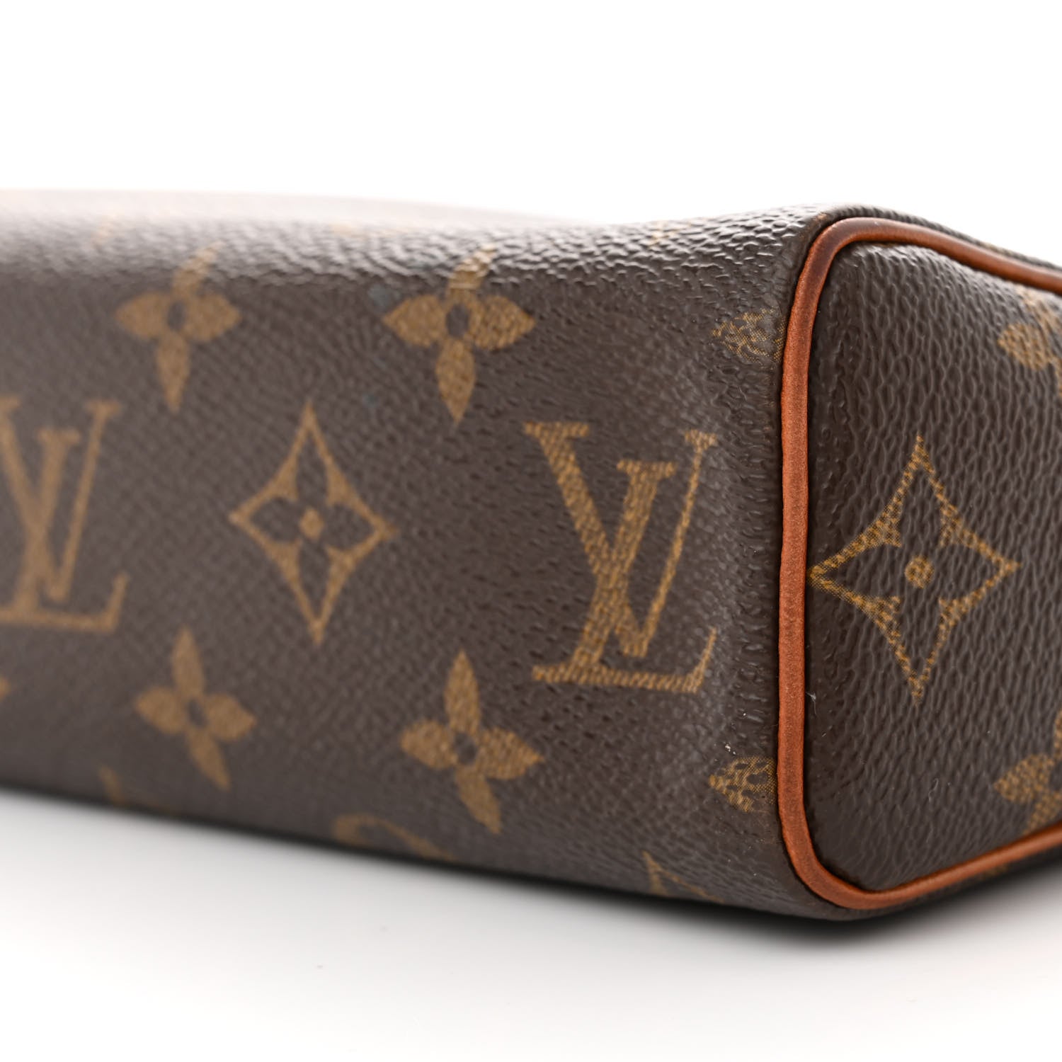 Louis Vuitton Monogram Recital 9 of 16