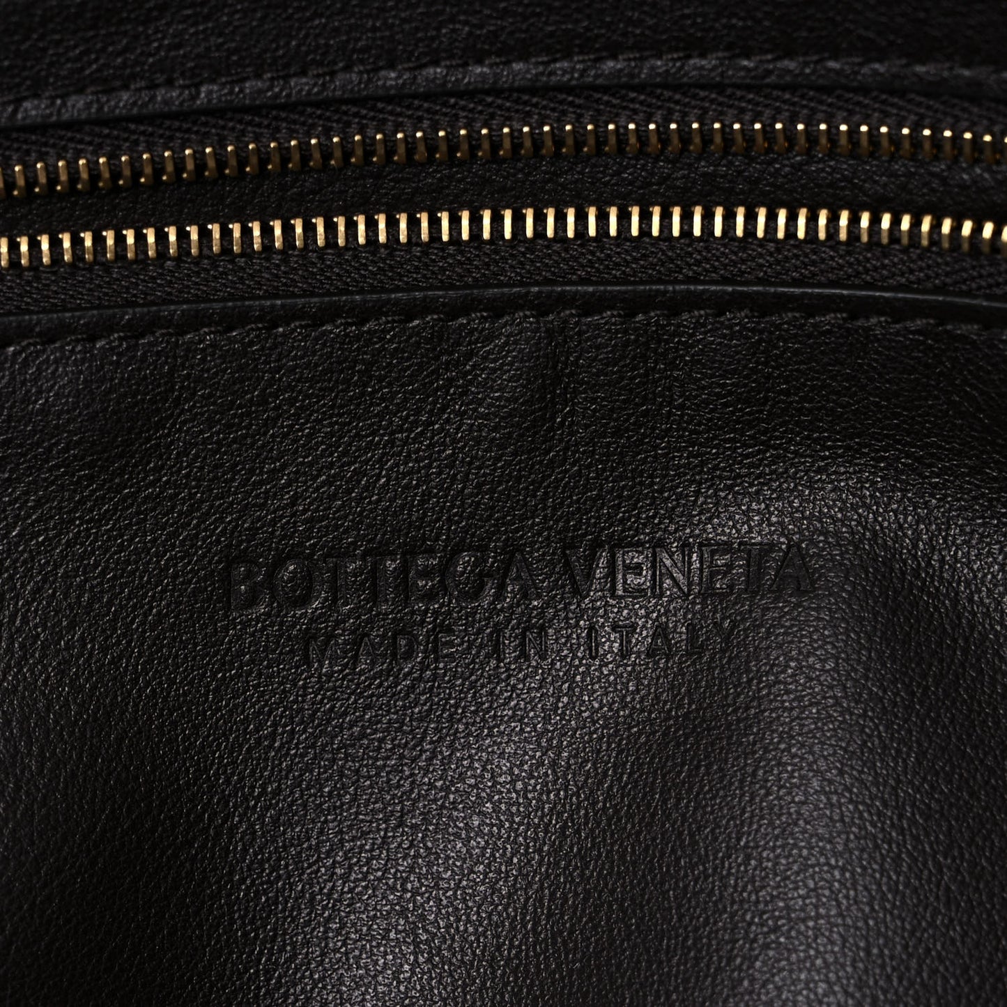 Nappa Intrecciato Medium Jodie Chocolate