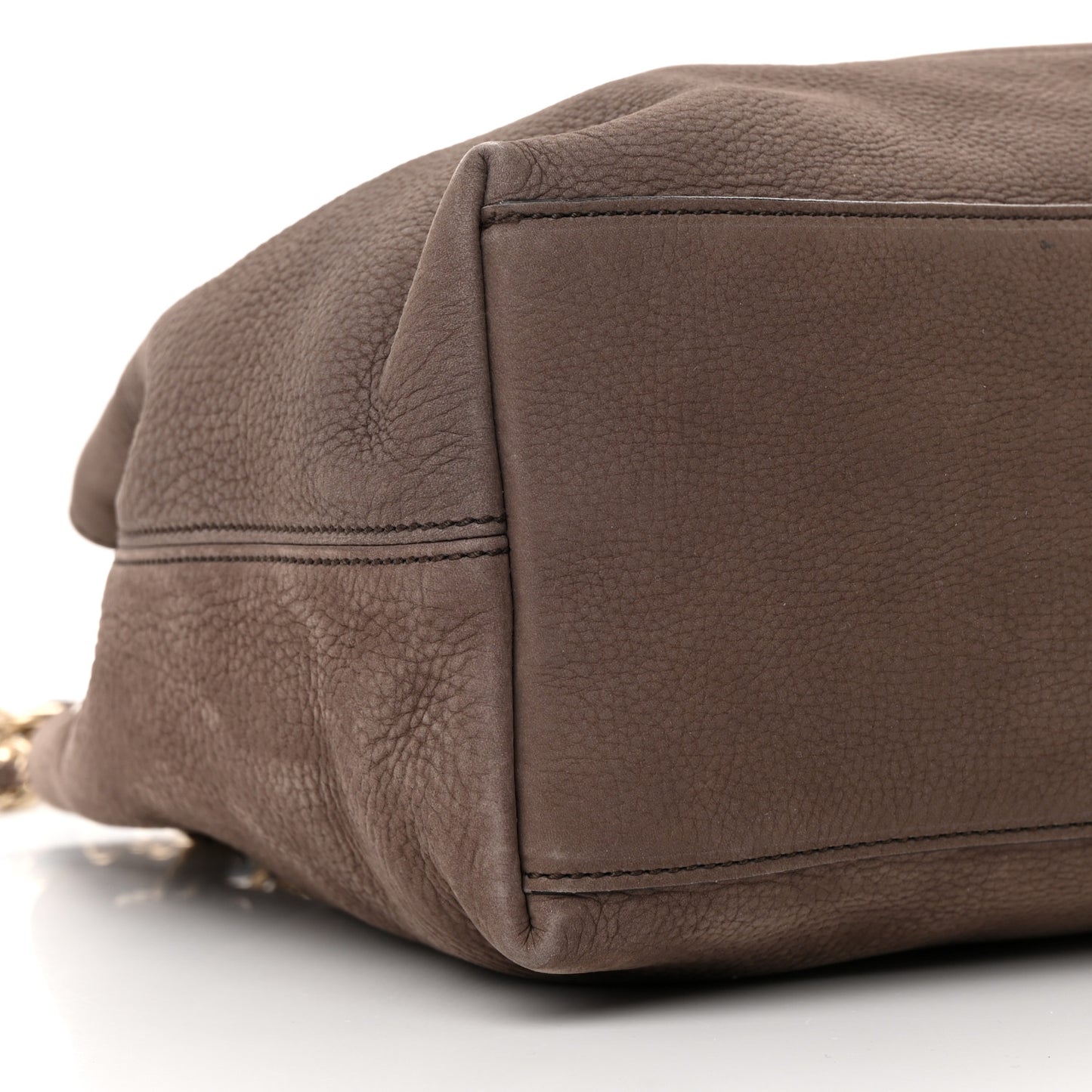 Vitello Range Medium Soho Chain Shoulder Bag Grey Field