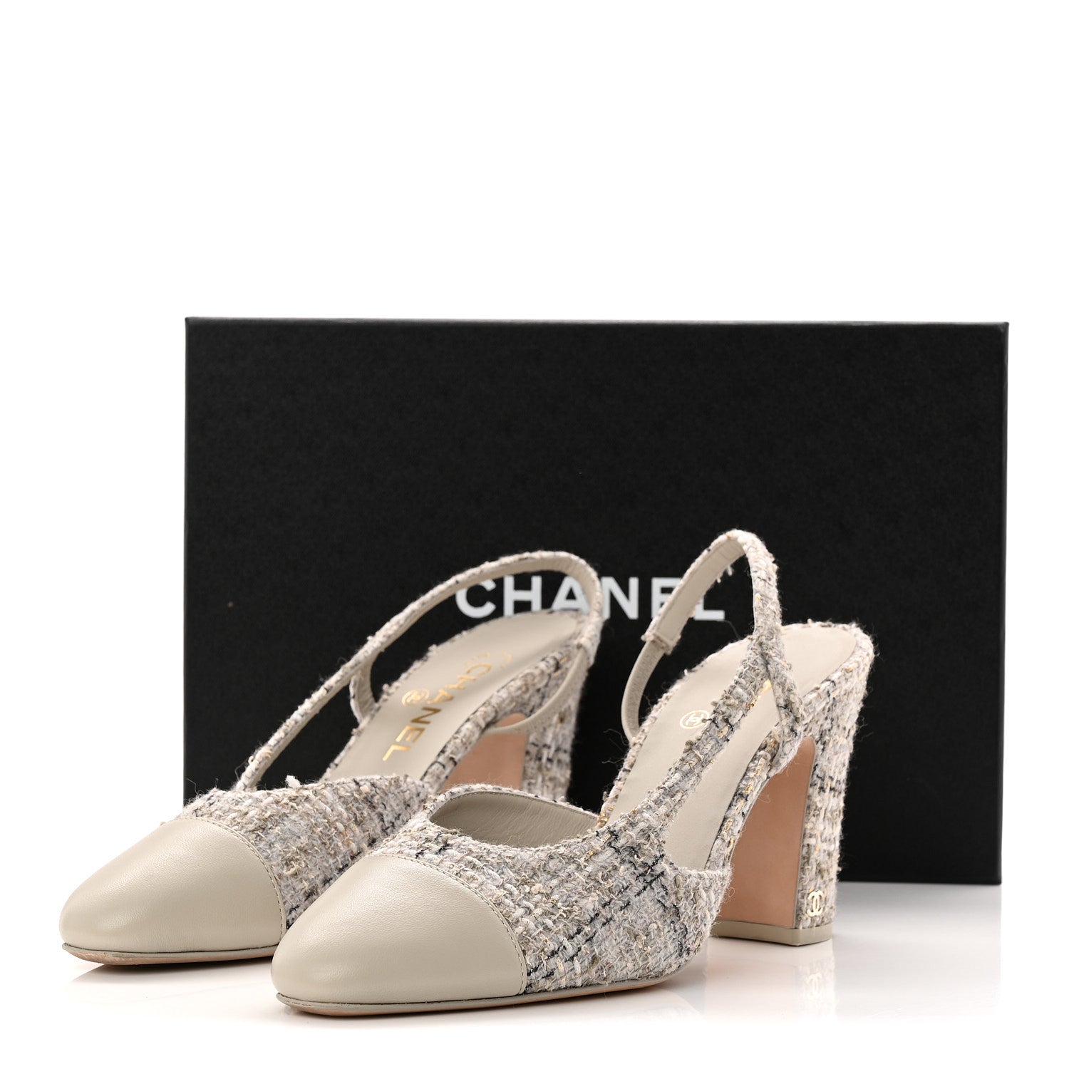 Chanel Wool Cotton Tweed Lambskin Cap Toe CC Slingback Pumps 39.5 Grey Black Gold 10 of 10