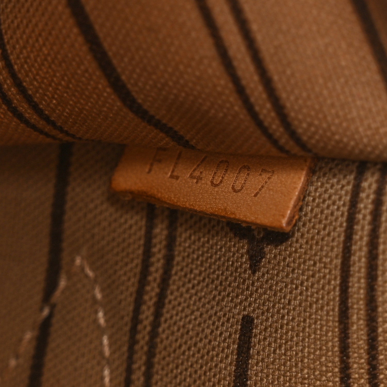 Louis Vuitton Monogram Neverfull GM 6 of 8