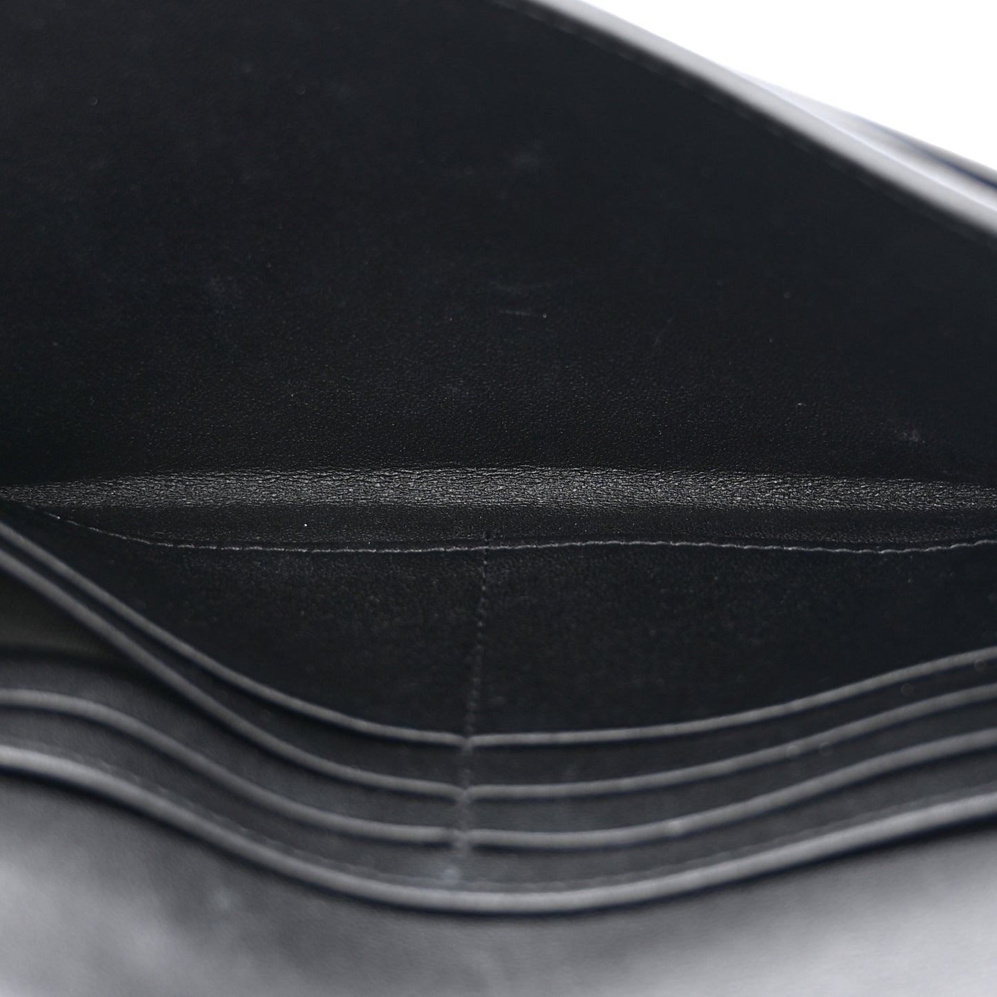 Goatskin Saddle Long Wallet With Chain Black