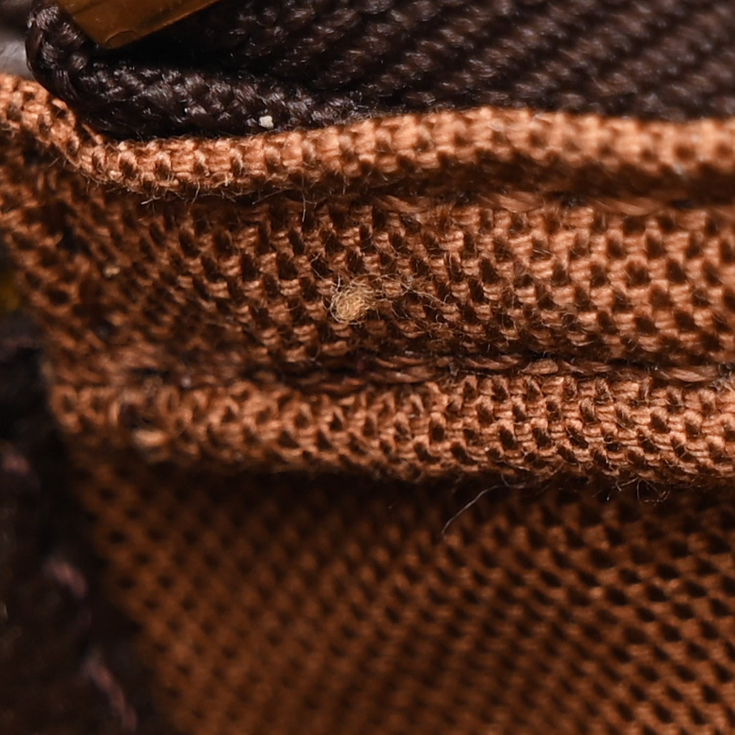 Louis Vuitton Monogram Trotteur 12 of 12