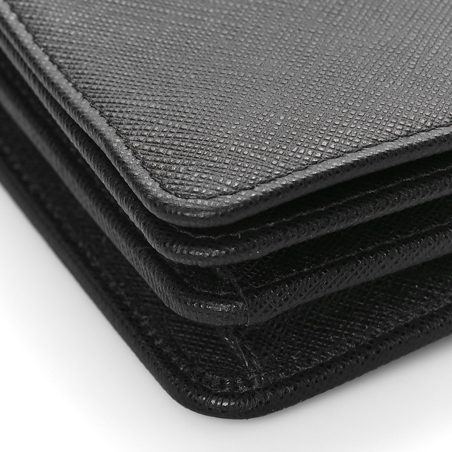 Saffiano Lux Monochrome Chain Wallet Black Black
