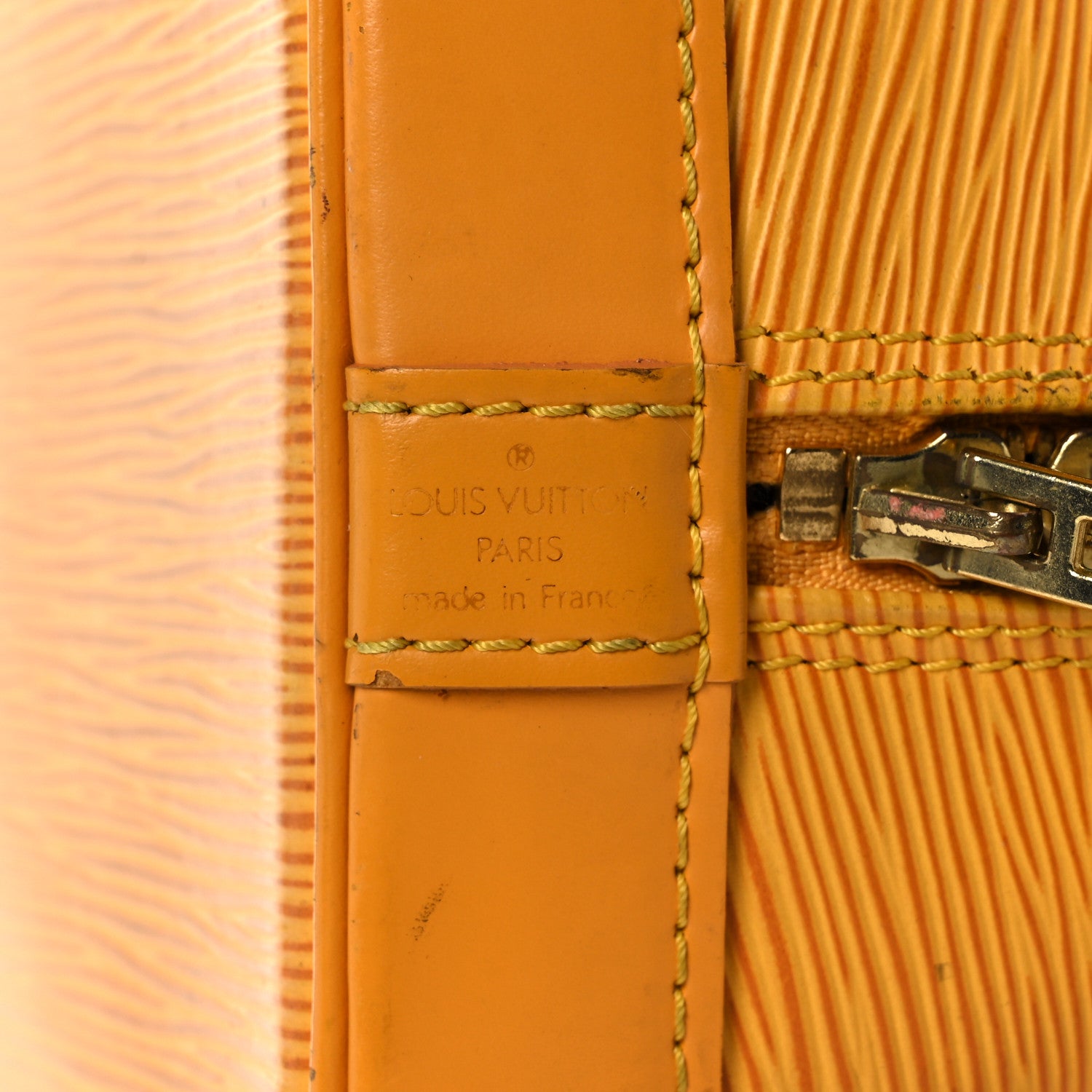 Louis Vuitton Epi Alma PM Tassil 7 of 38