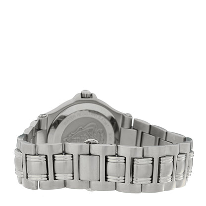 Gucci Stainless Steel 35mm 9040M Quartz Watch 3 of 4
