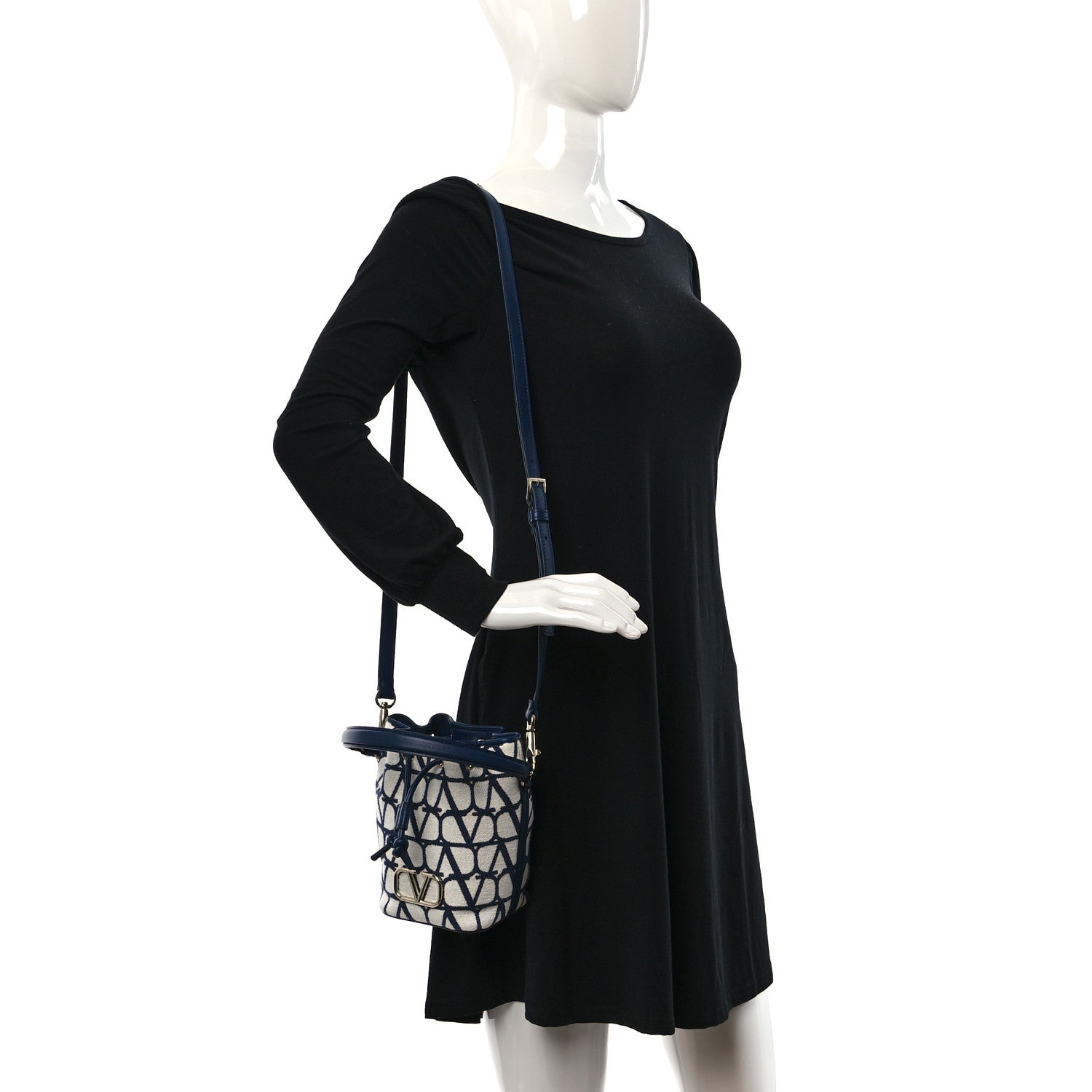 Valentino Garavani Toile Iconographe Nappa Mini Vlogo Signature Bucket Bag White Worker 3 of 8
