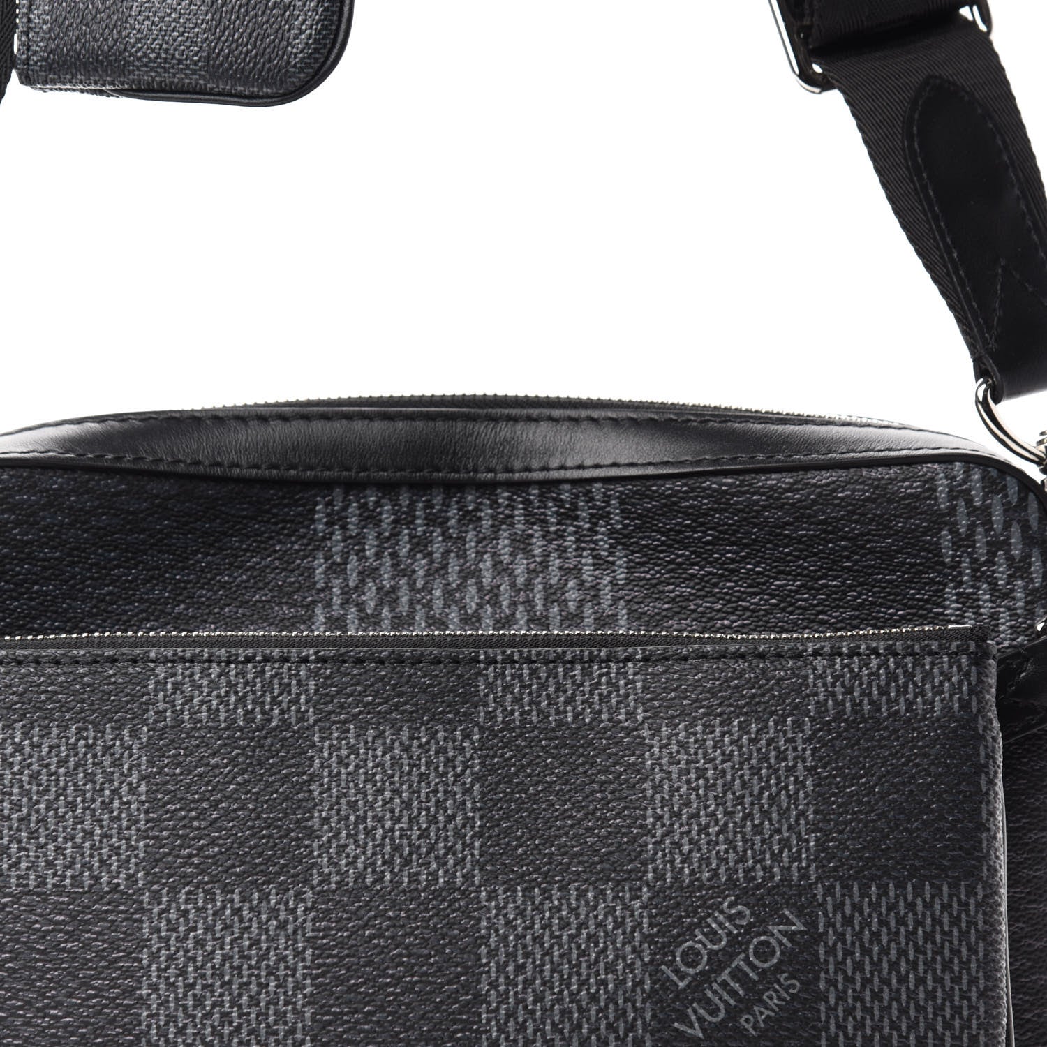 Louis Vuitton Damier Graphite 3D Trio Messenger 12 of 12