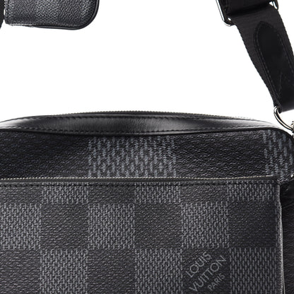 Louis Vuitton Damier Graphite 3D Trio Messenger 12 of 12