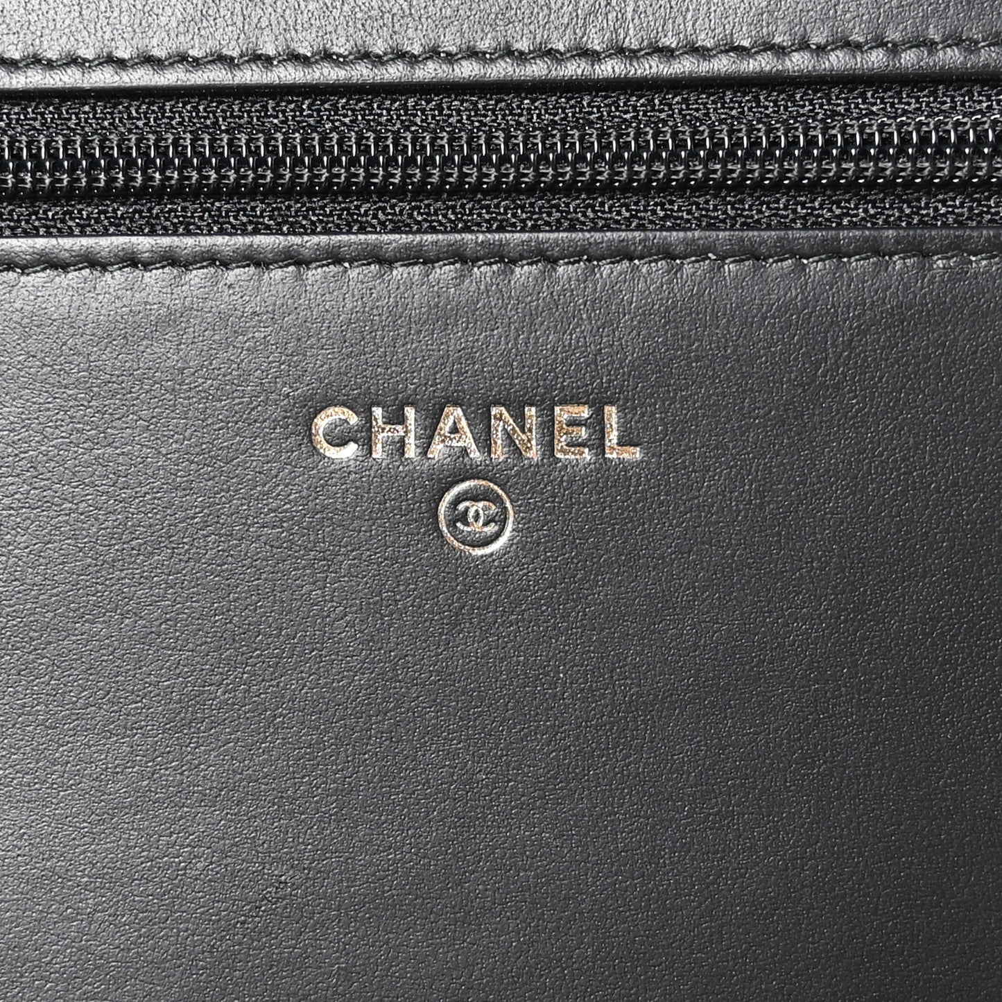 Crackled Patent Calfskin Quilted Pearl Wallet On Chain WOC Black