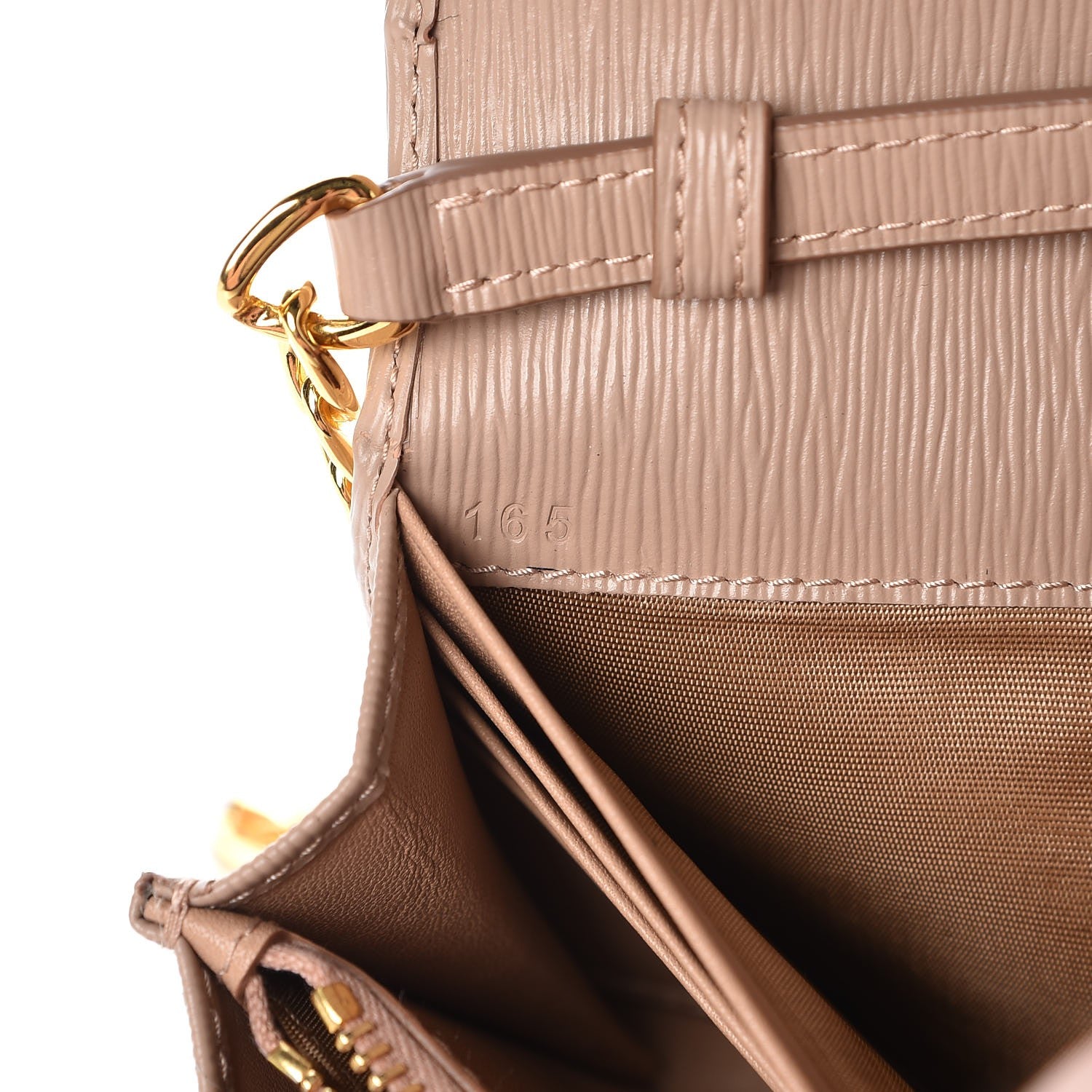 Prada Vitello Move Oro Chain Wallet Cammeo 6 of 7