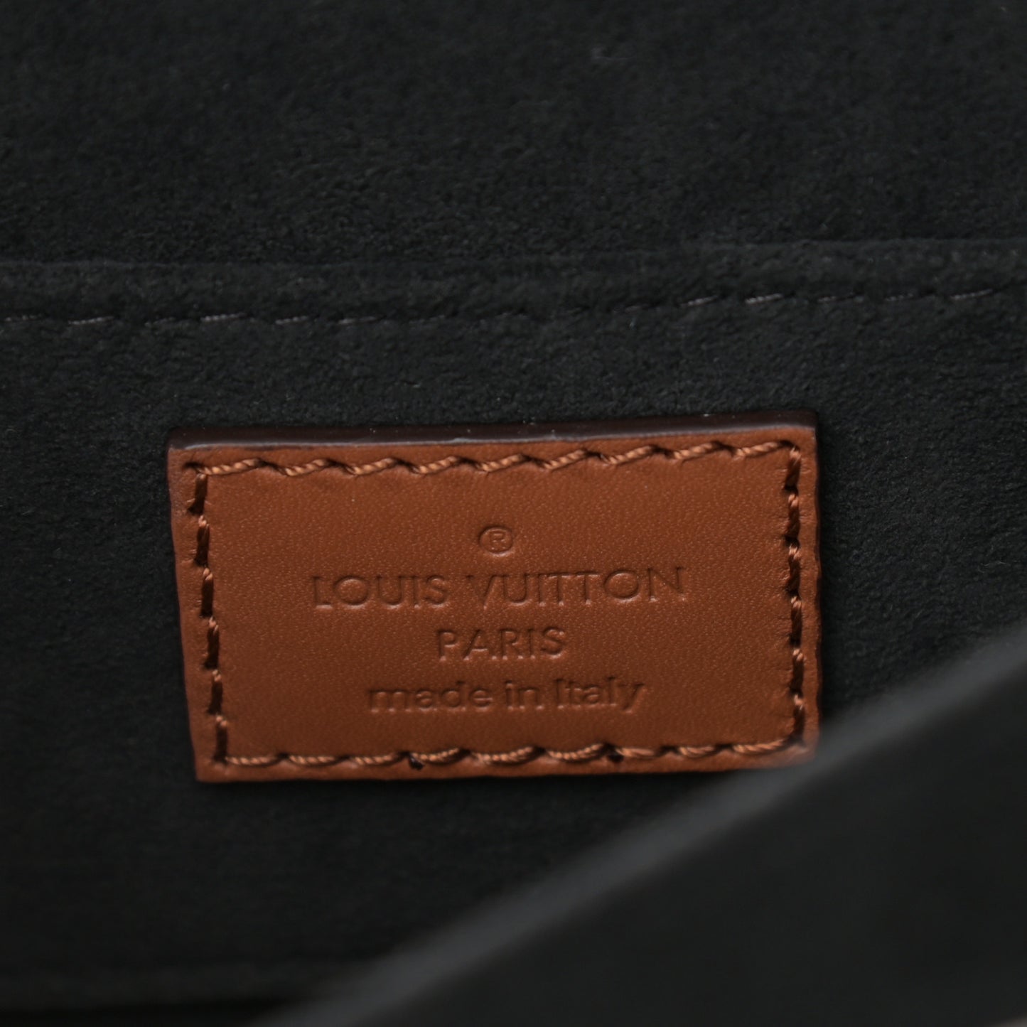 Reverse Monogram Dauphine Mini